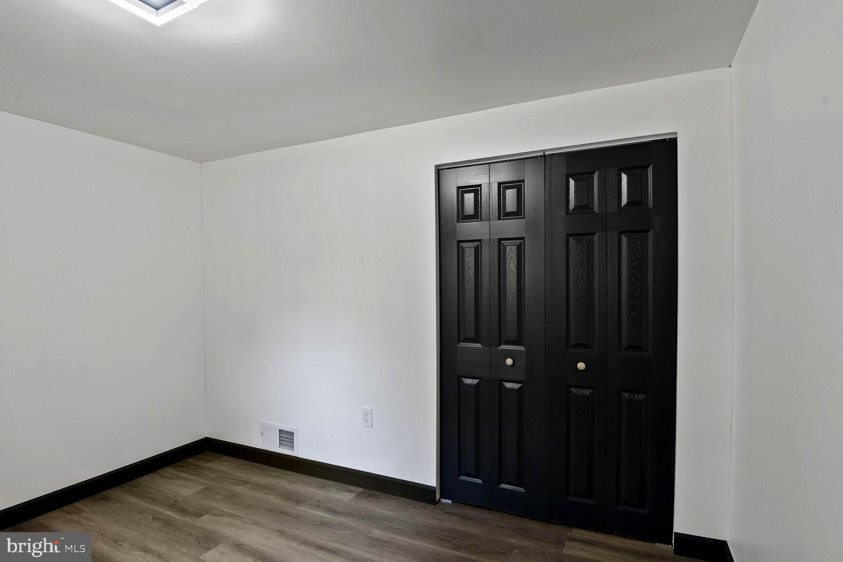 MARLBORO MEADOWS - Residential