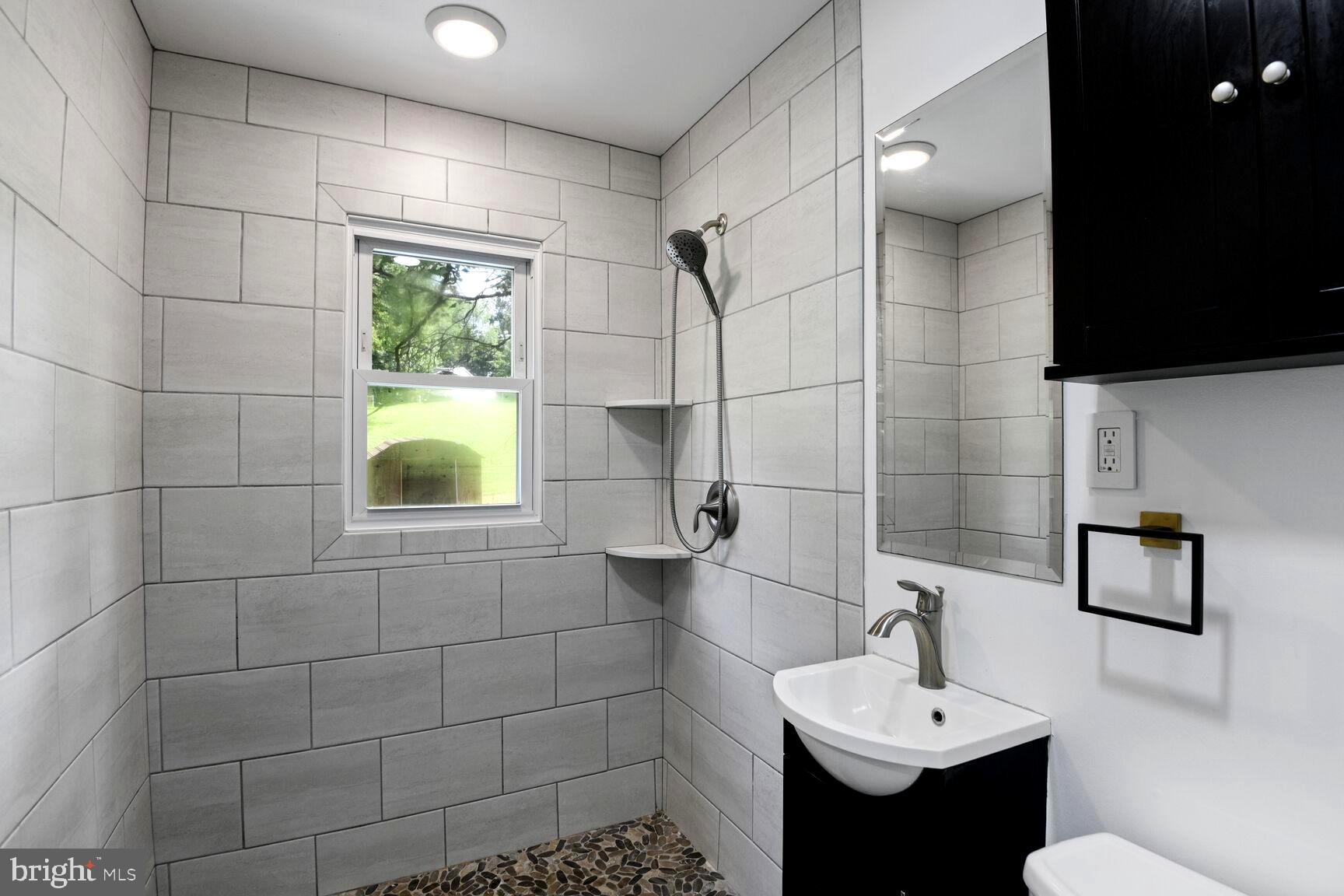 MARLBORO MEADOWS - Residential