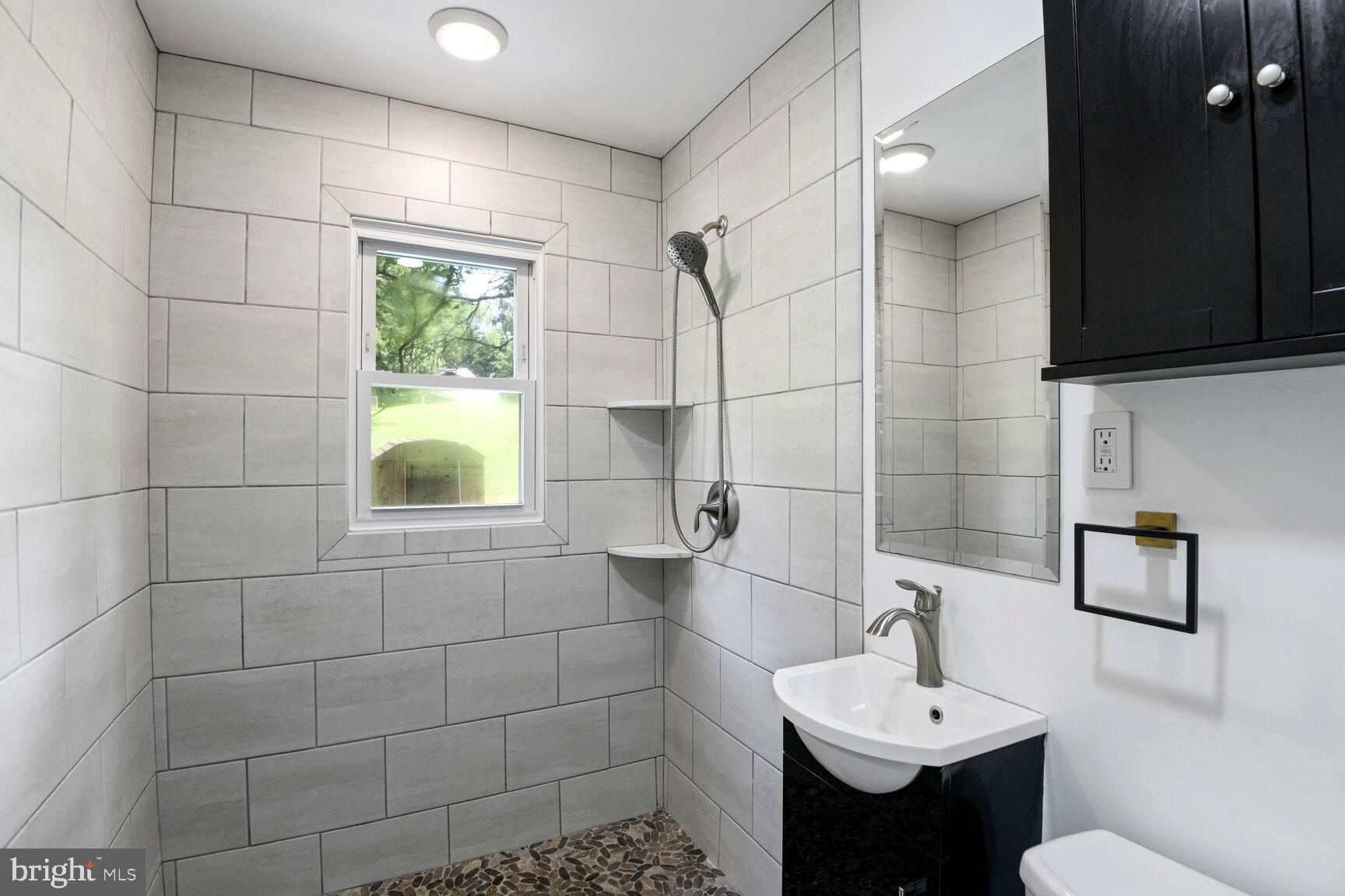 MARLBORO MEADOWS - Residential