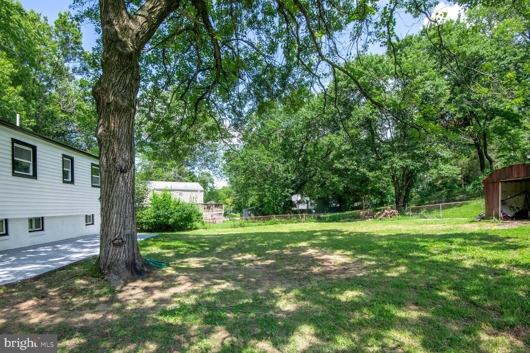 MARLBORO MEADOWS - Residential