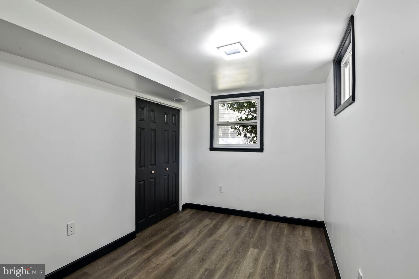 MARLBORO MEADOWS - Residential