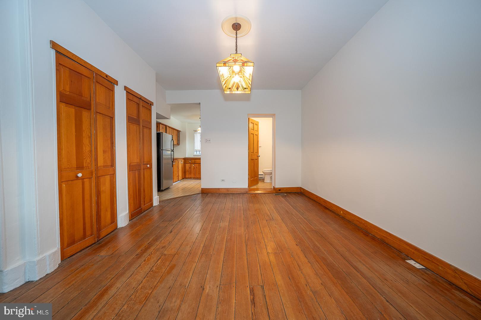 SPRING ARTS - Residential Lease