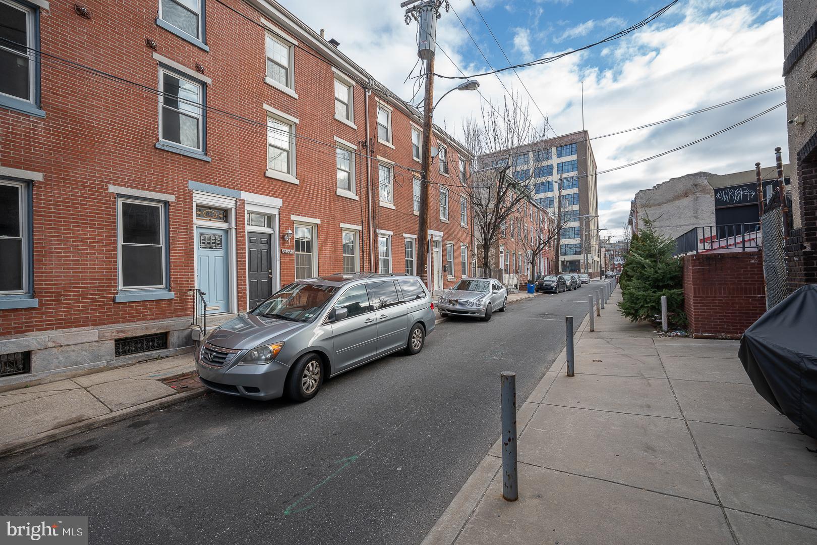 SPRING ARTS - Residential Lease