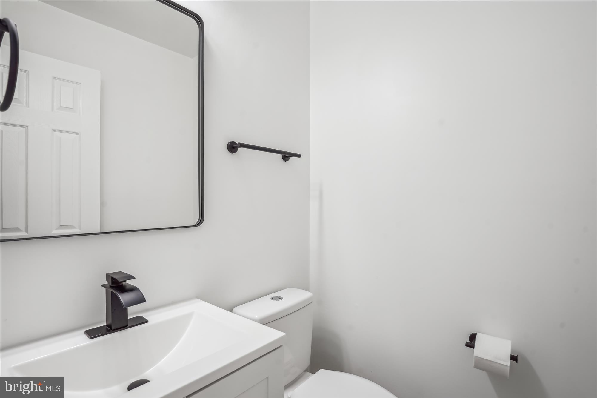 EMORY GROVE HILLS - Residential Lease