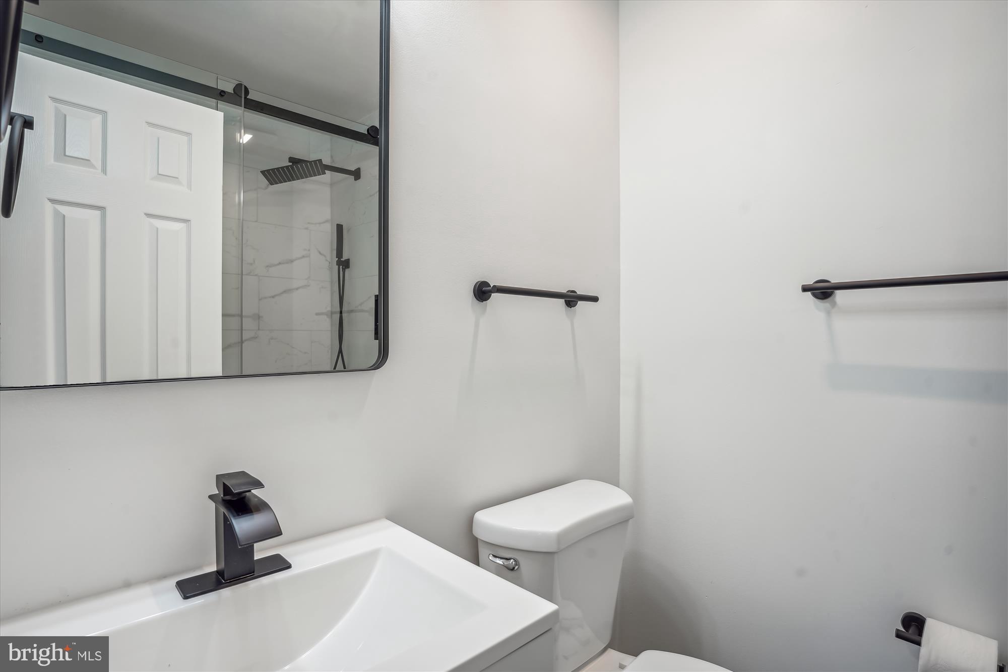 EMORY GROVE HILLS - Residential Lease