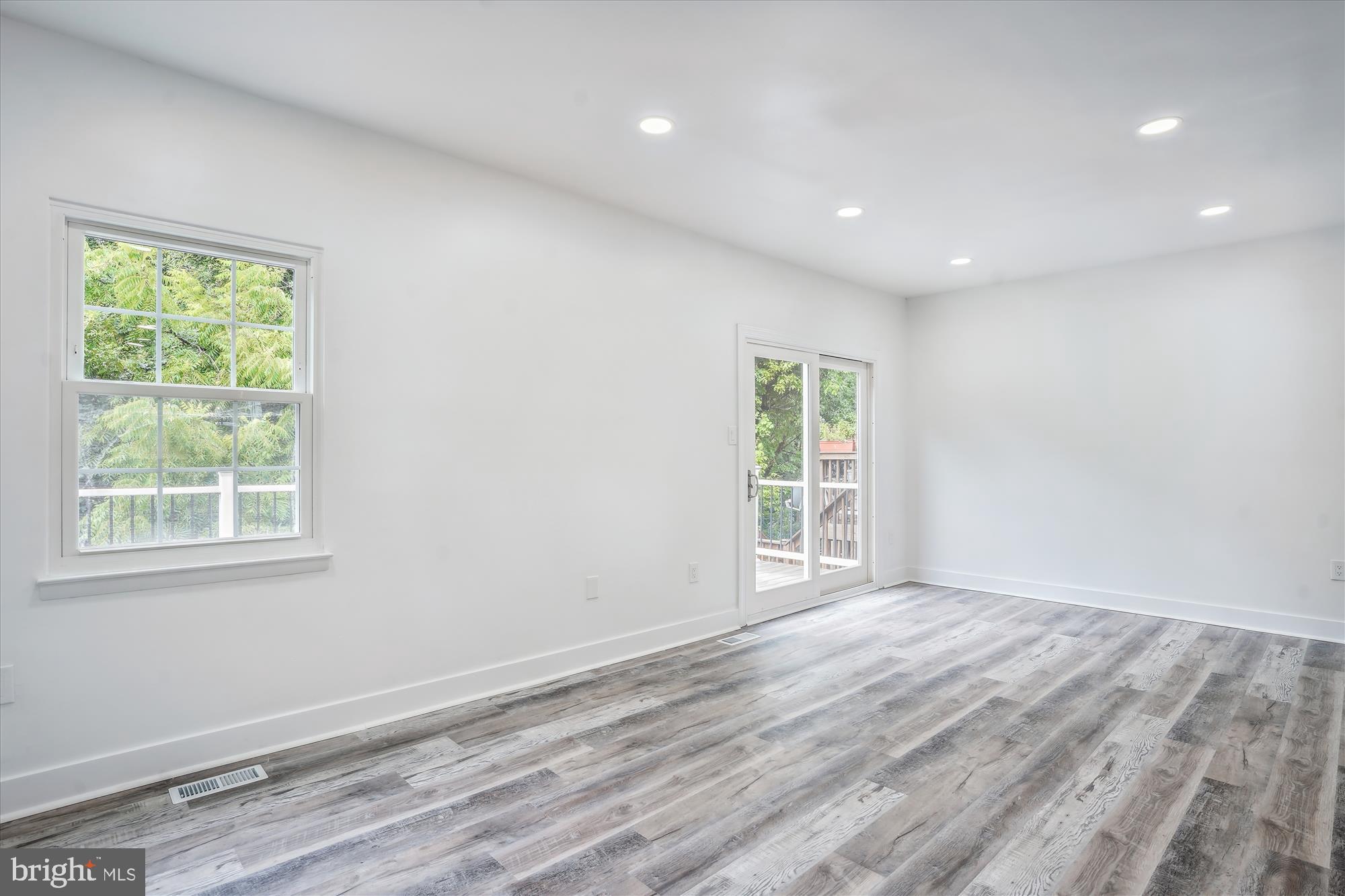 EMORY GROVE HILLS - Residential Lease