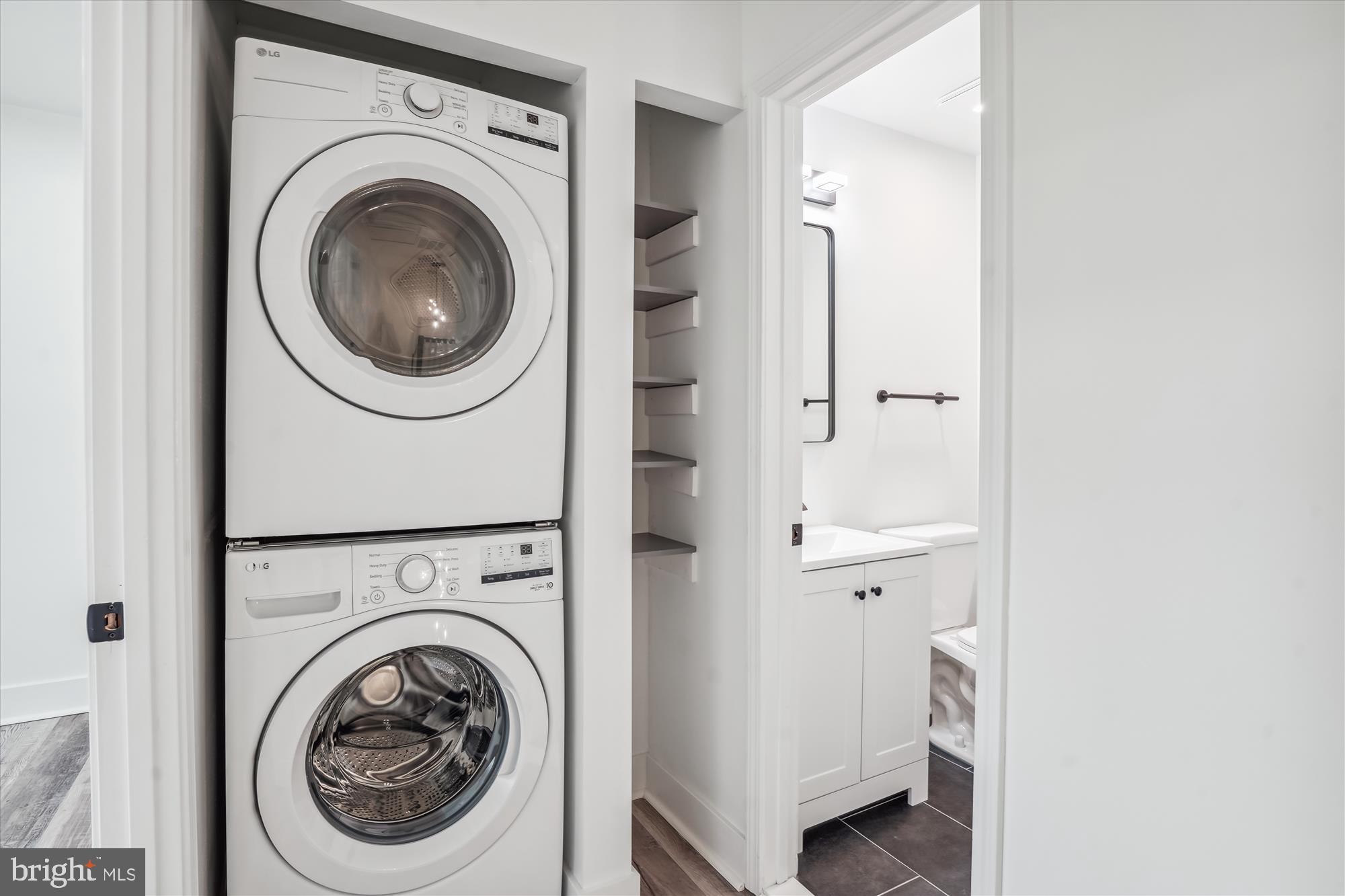 EMORY GROVE HILLS - Residential Lease