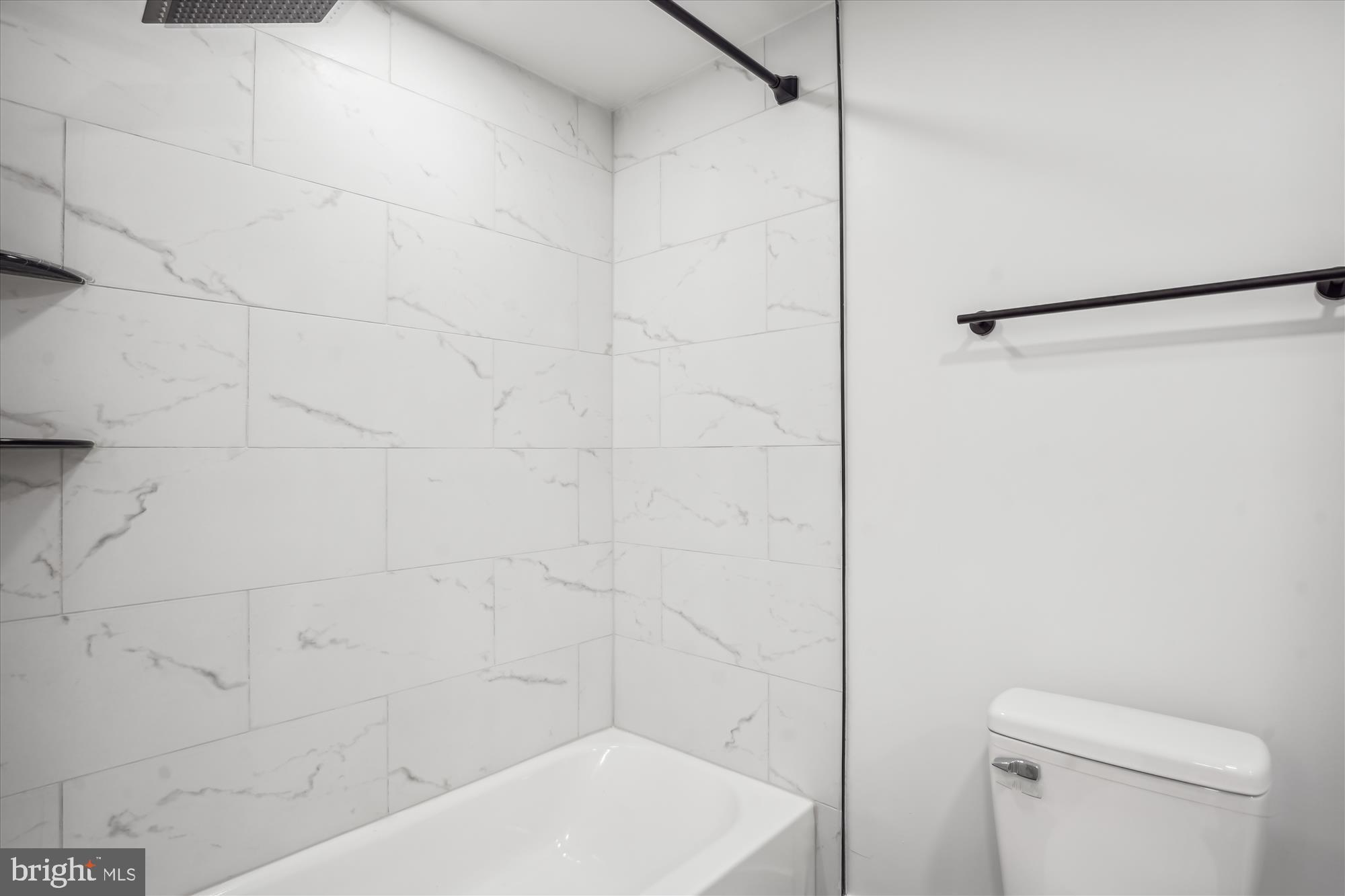 EMORY GROVE HILLS - Residential Lease