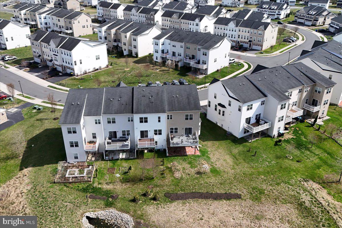 SUMMIT BRIDGE - Residential