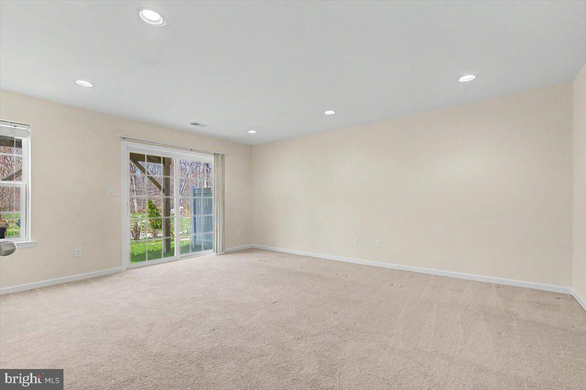 SUMMIT BRIDGE - Residential