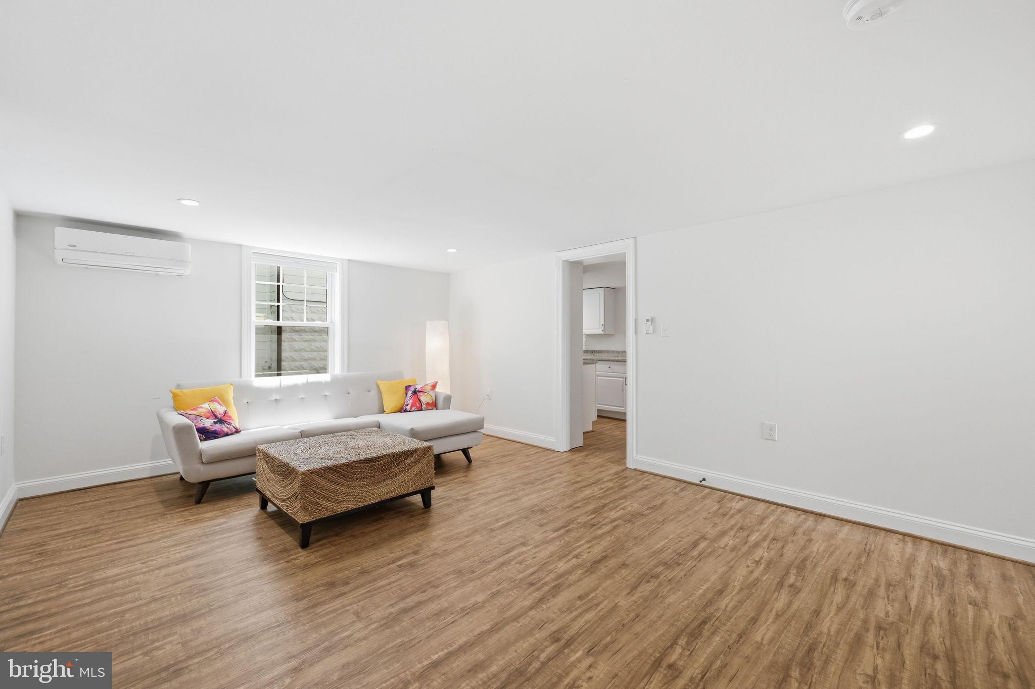 TAKOMA PARK - Residential