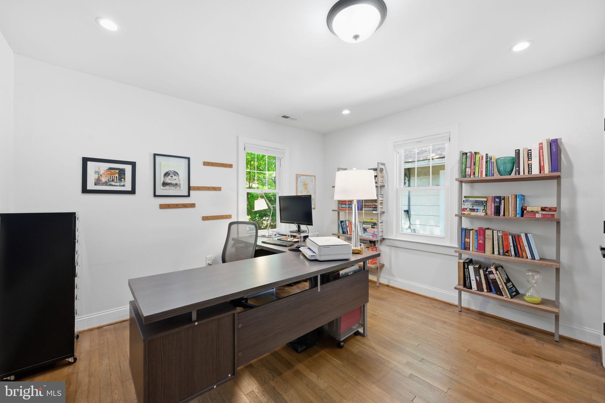 TAKOMA PARK - Residential