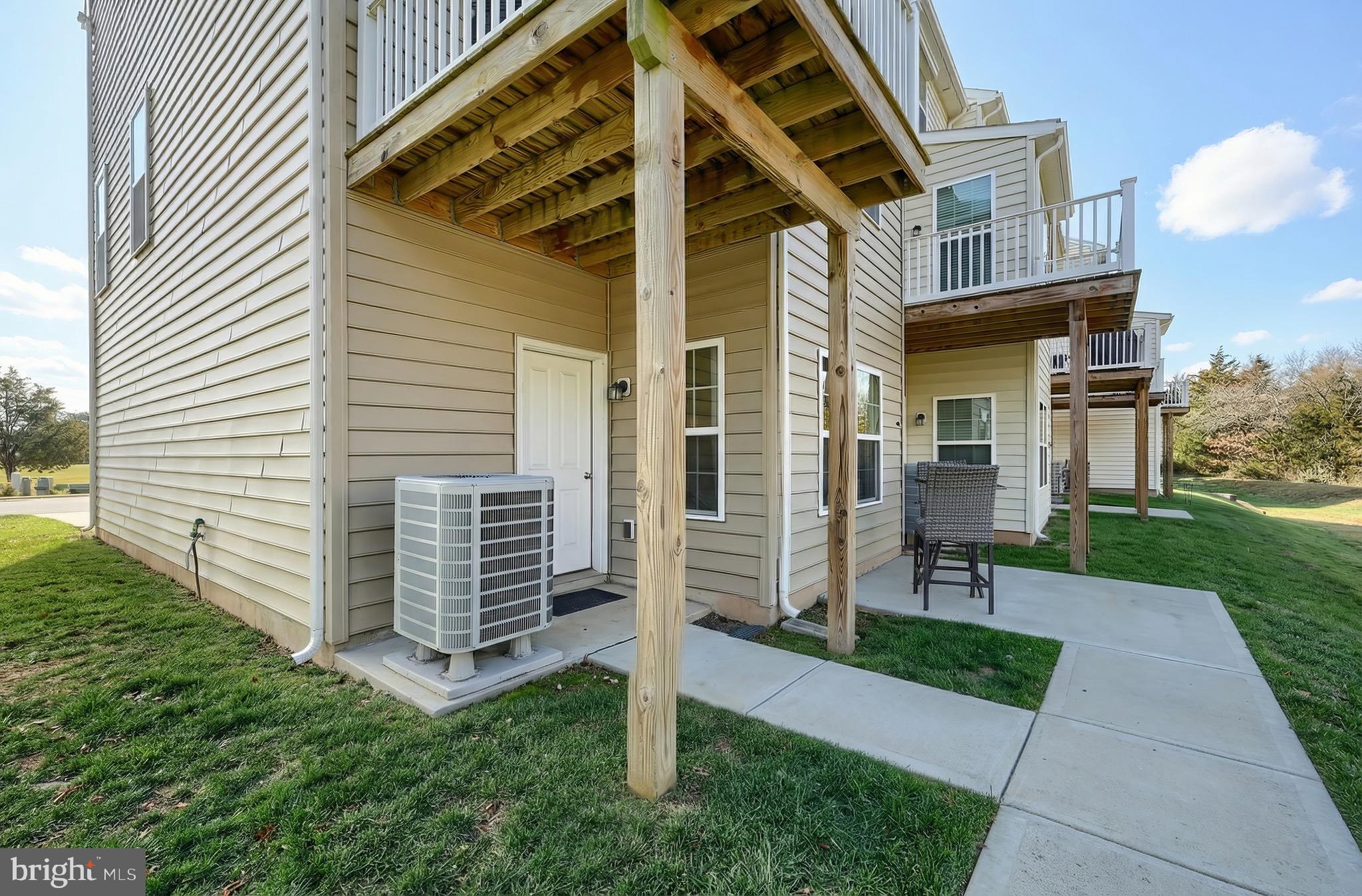 CAMBRIDGE CROSSING - Residential