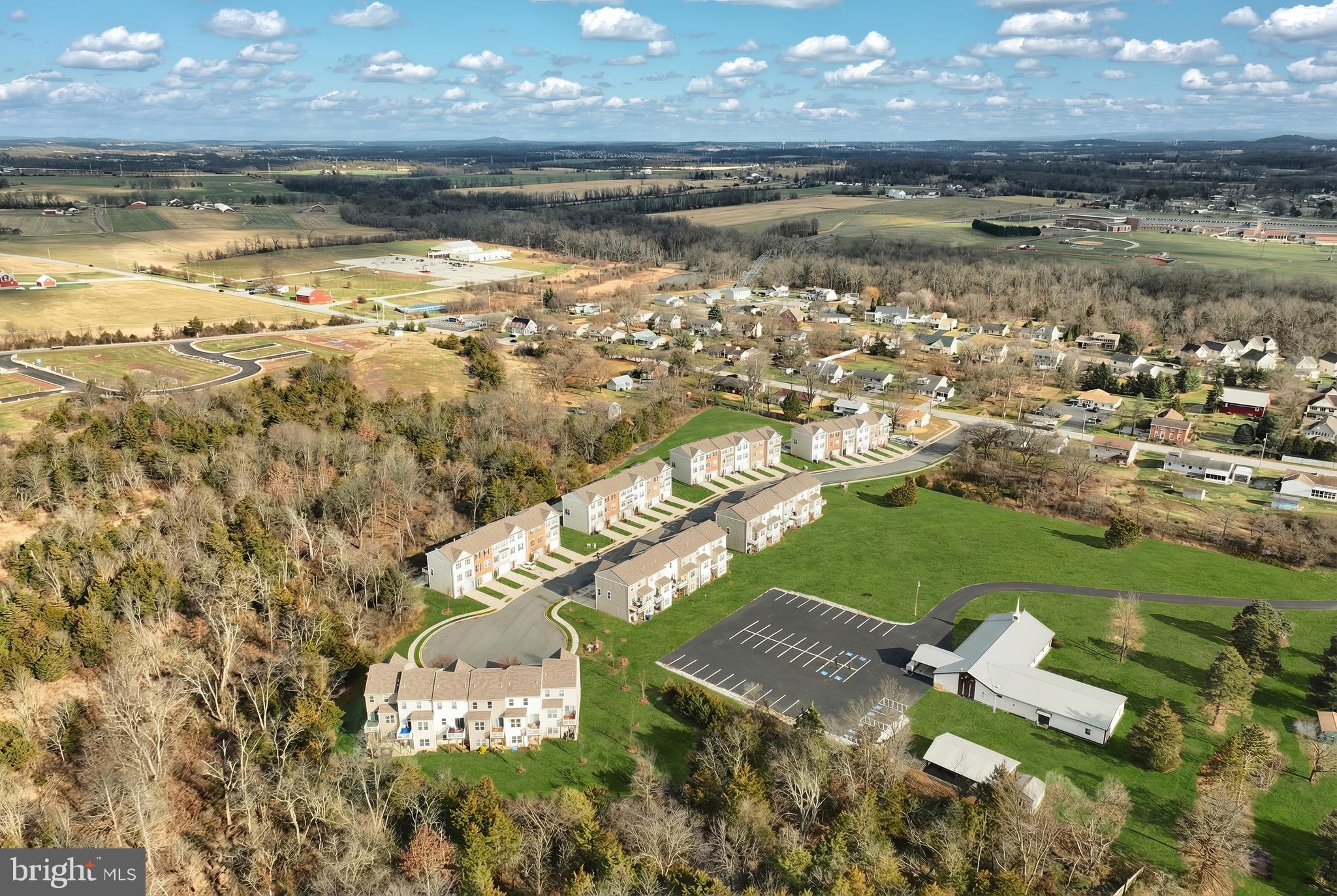 CAMBRIDGE CROSSING - Residential