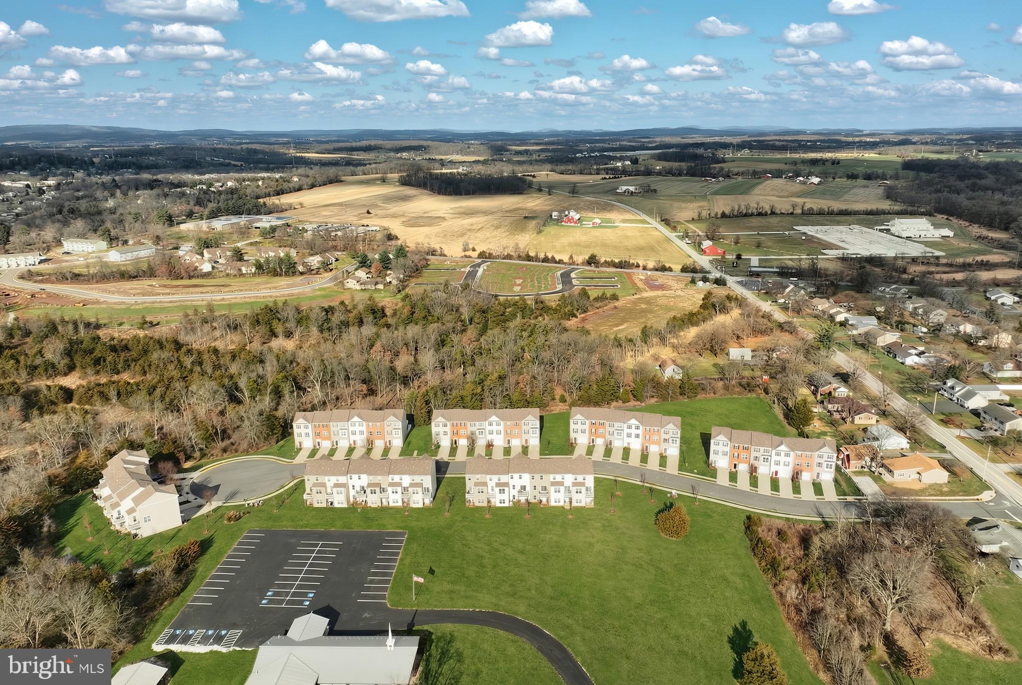 CAMBRIDGE CROSSING - Residential