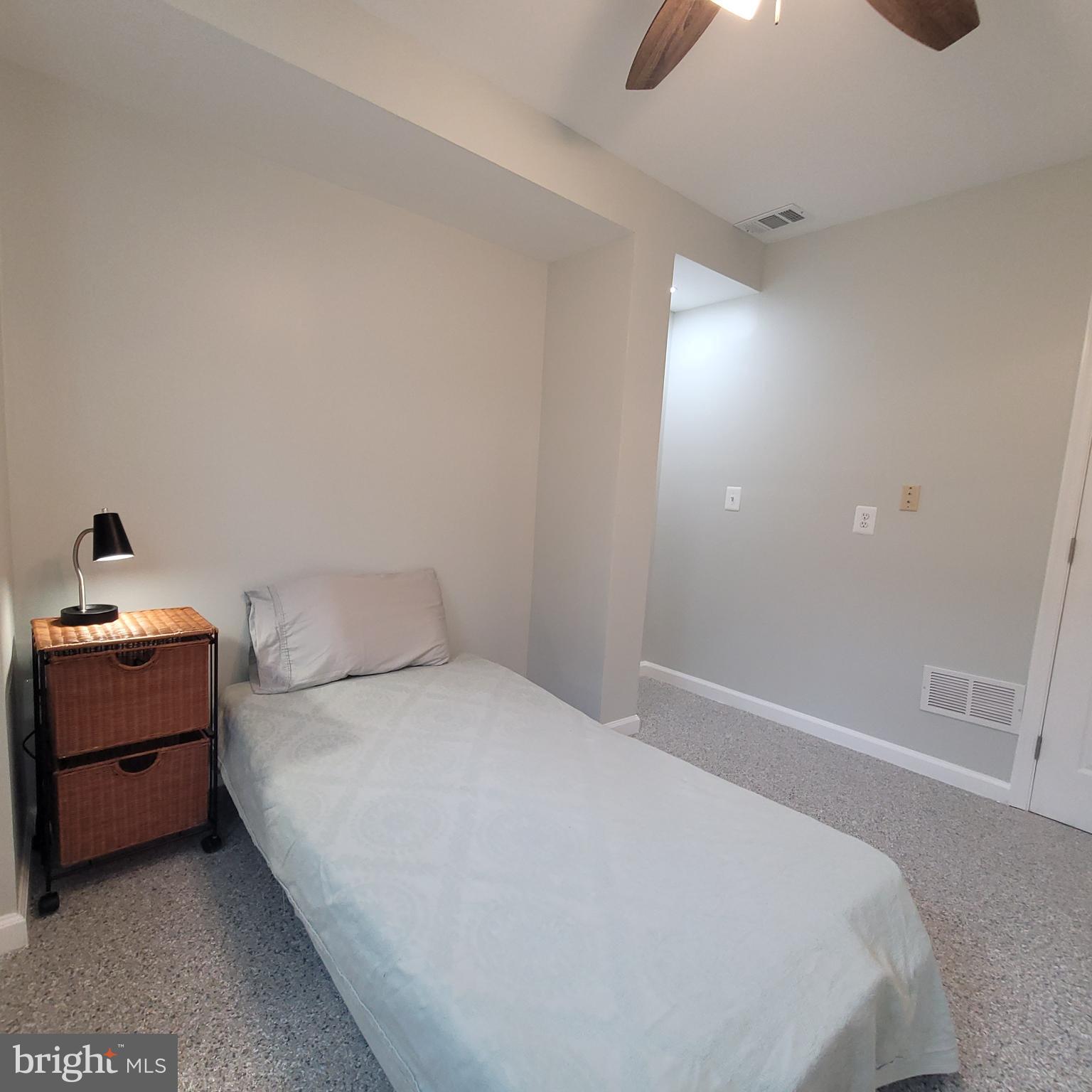 MARUMSCO HILLS - Residential Lease