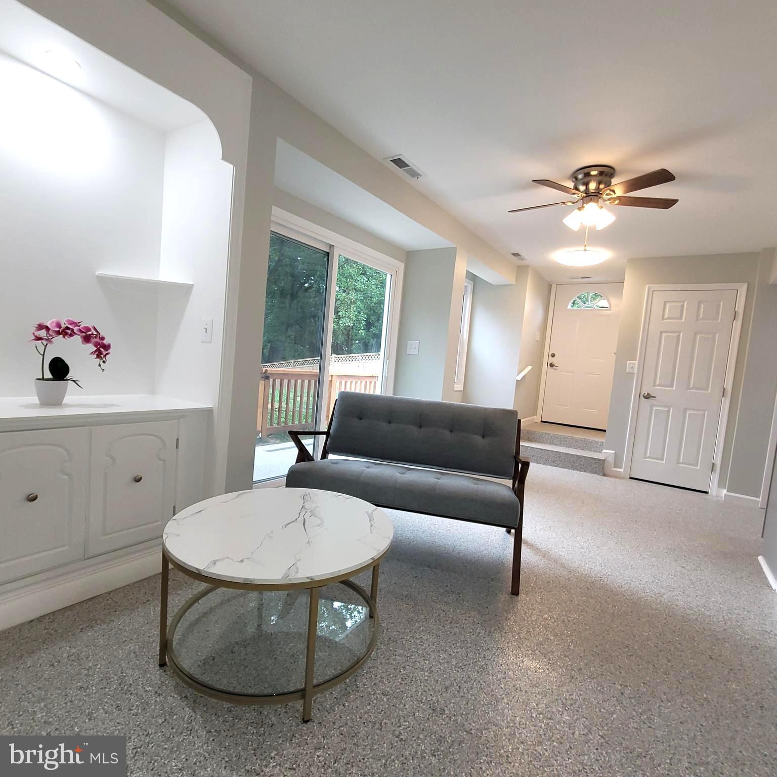 MARUMSCO HILLS - Residential Lease