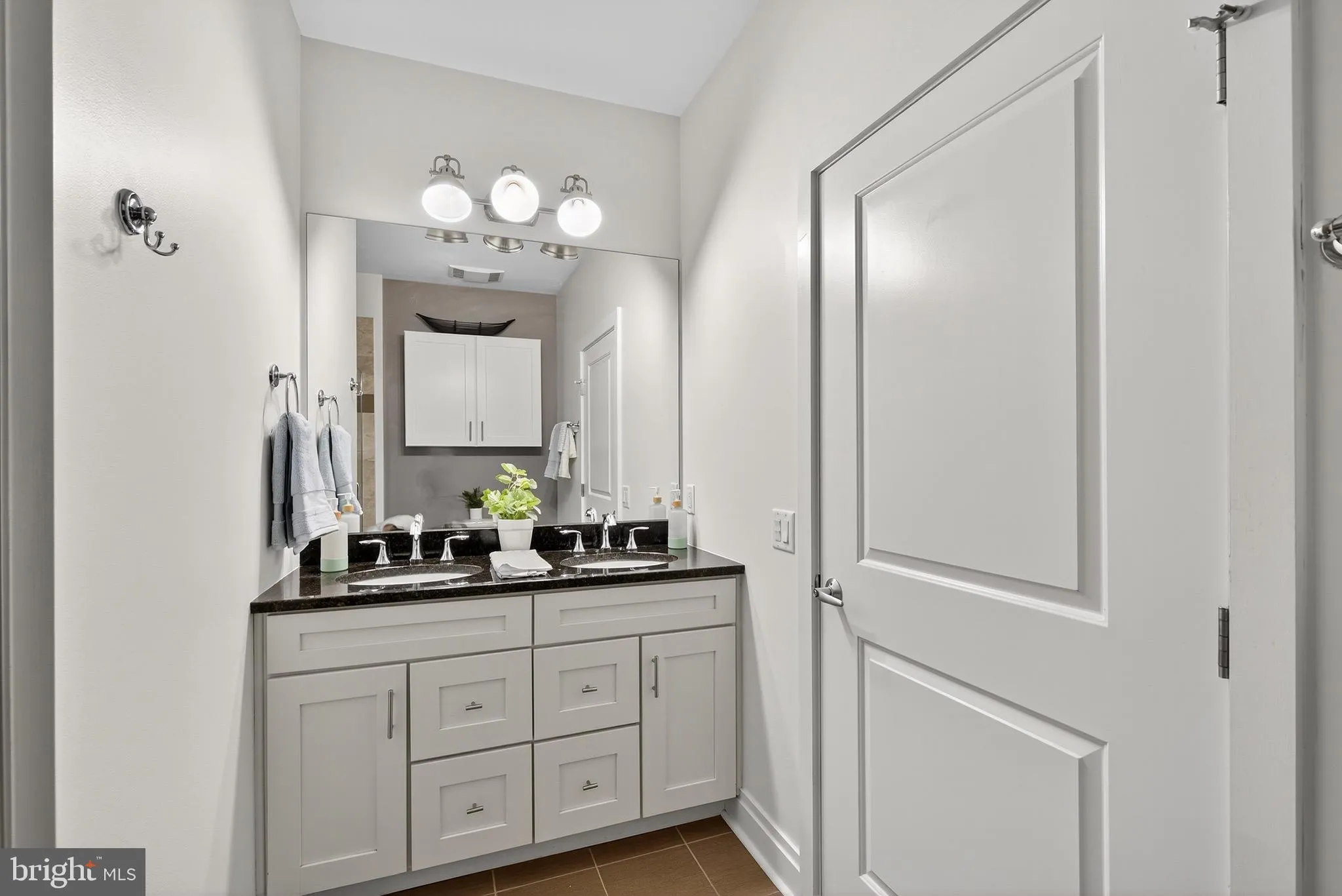 Lancaster, Pennsylvania 17603, United States, 2 Bedrooms Bedrooms, ,2 BathroomsBathrooms,Residential,Active,245065