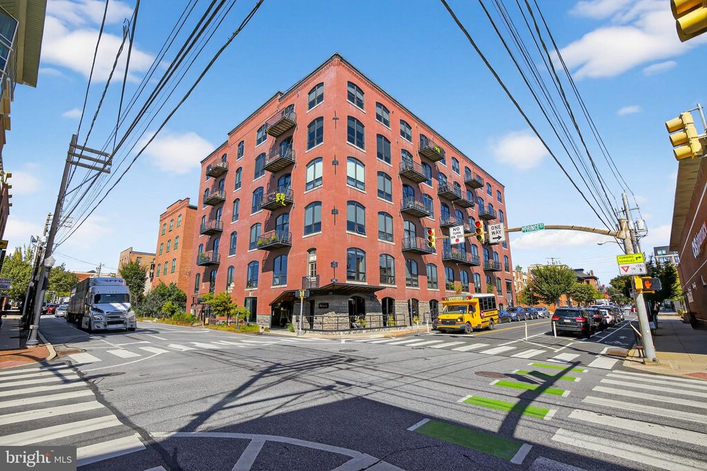 Photo of 41 W Lemon Street #409, LANCASTER, PA 17603 (MLS # PALA2079784)