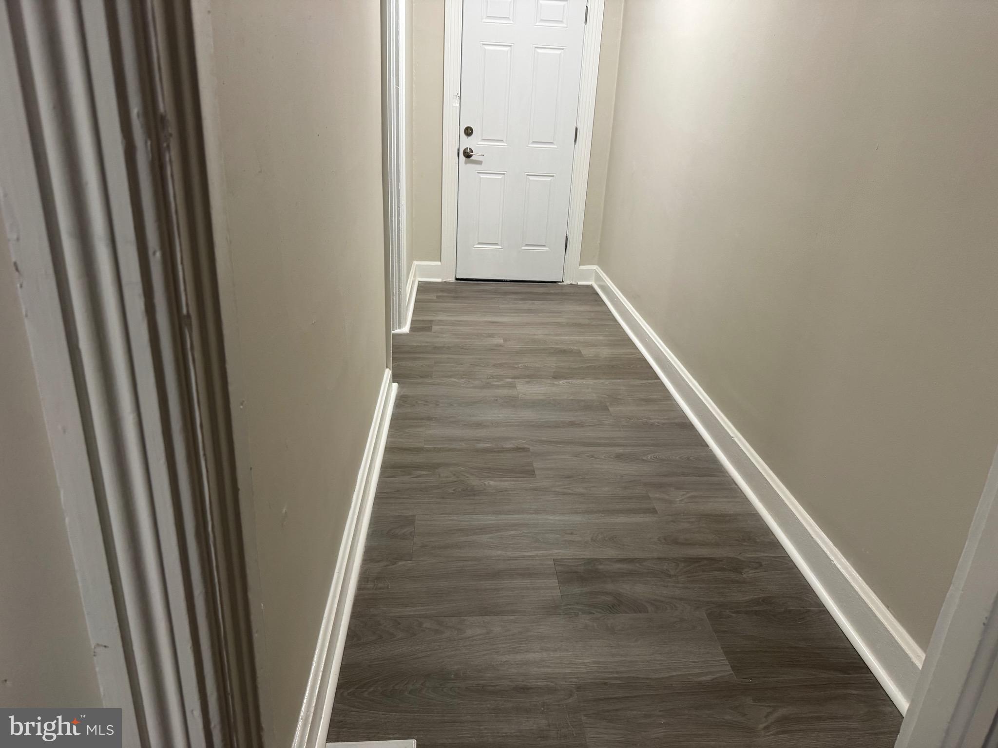 22 W FULTON STREET