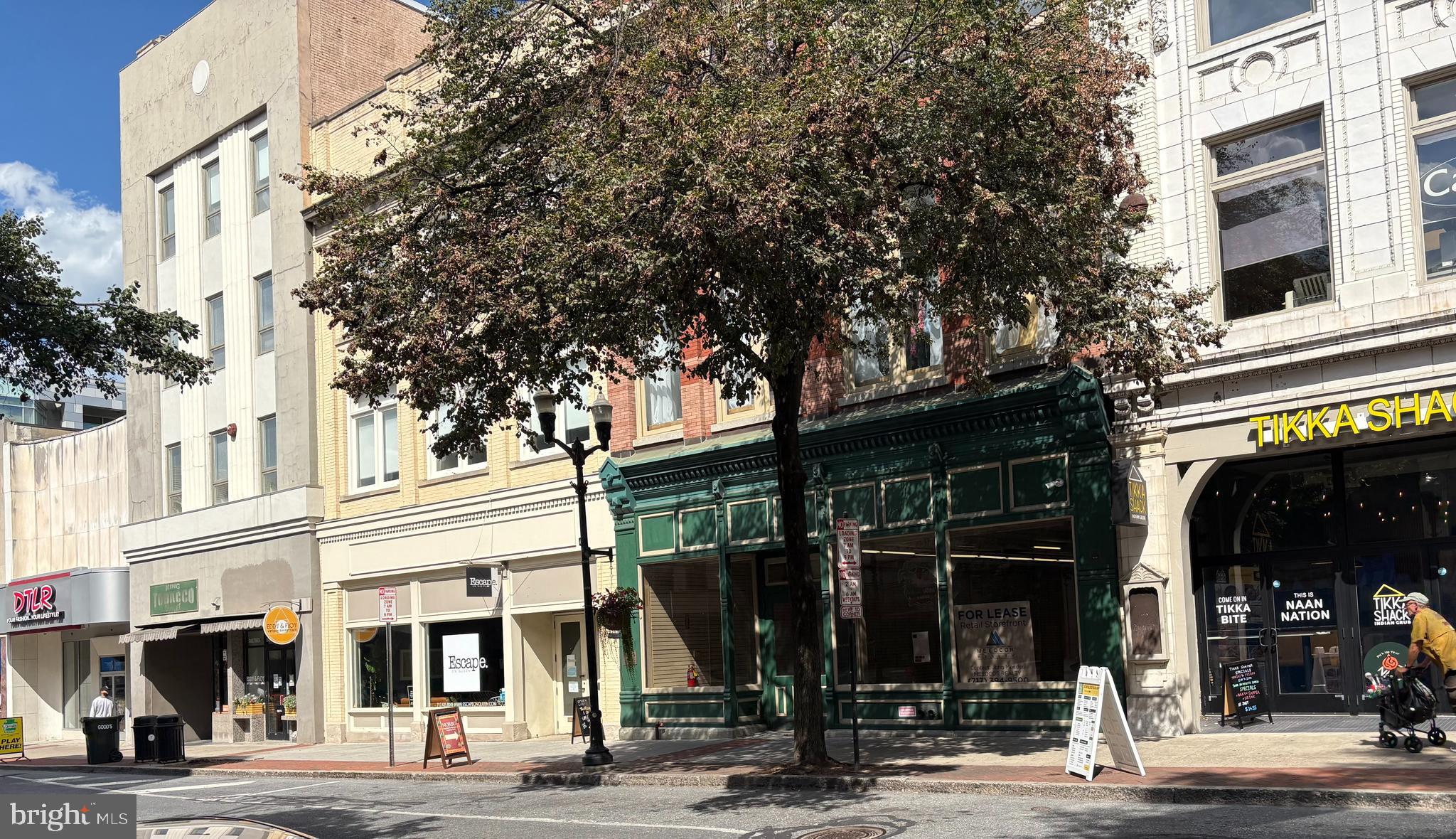 This listing at 39 North Queen street includes connected space to the 7.300 square feet of retail space on Queen. It includes catacomb spaces and underground vault and a high ceiling space that hasn't been used in decades. This space offers the opportunity to create a destination retail/entertainment experience.