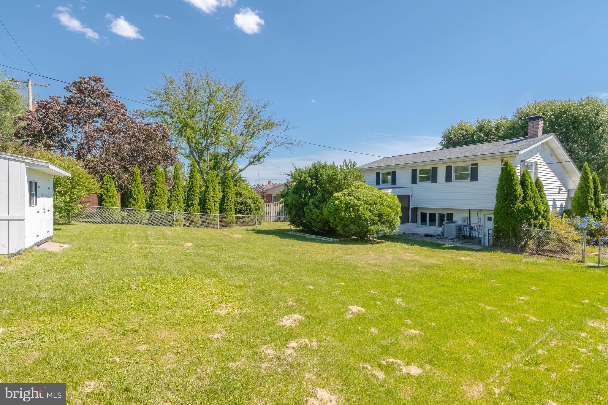 PERRY HALL ESTATES - Residential