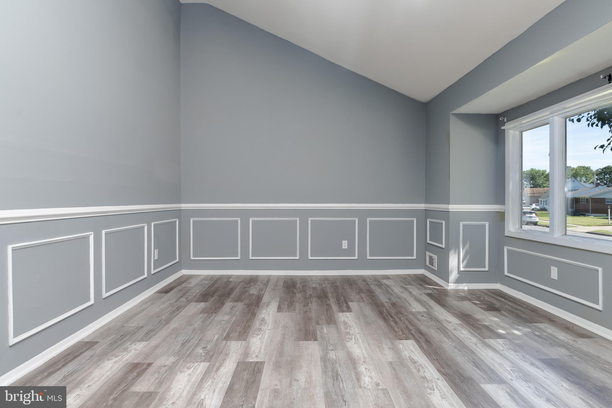 PERRY HALL ESTATES - Residential