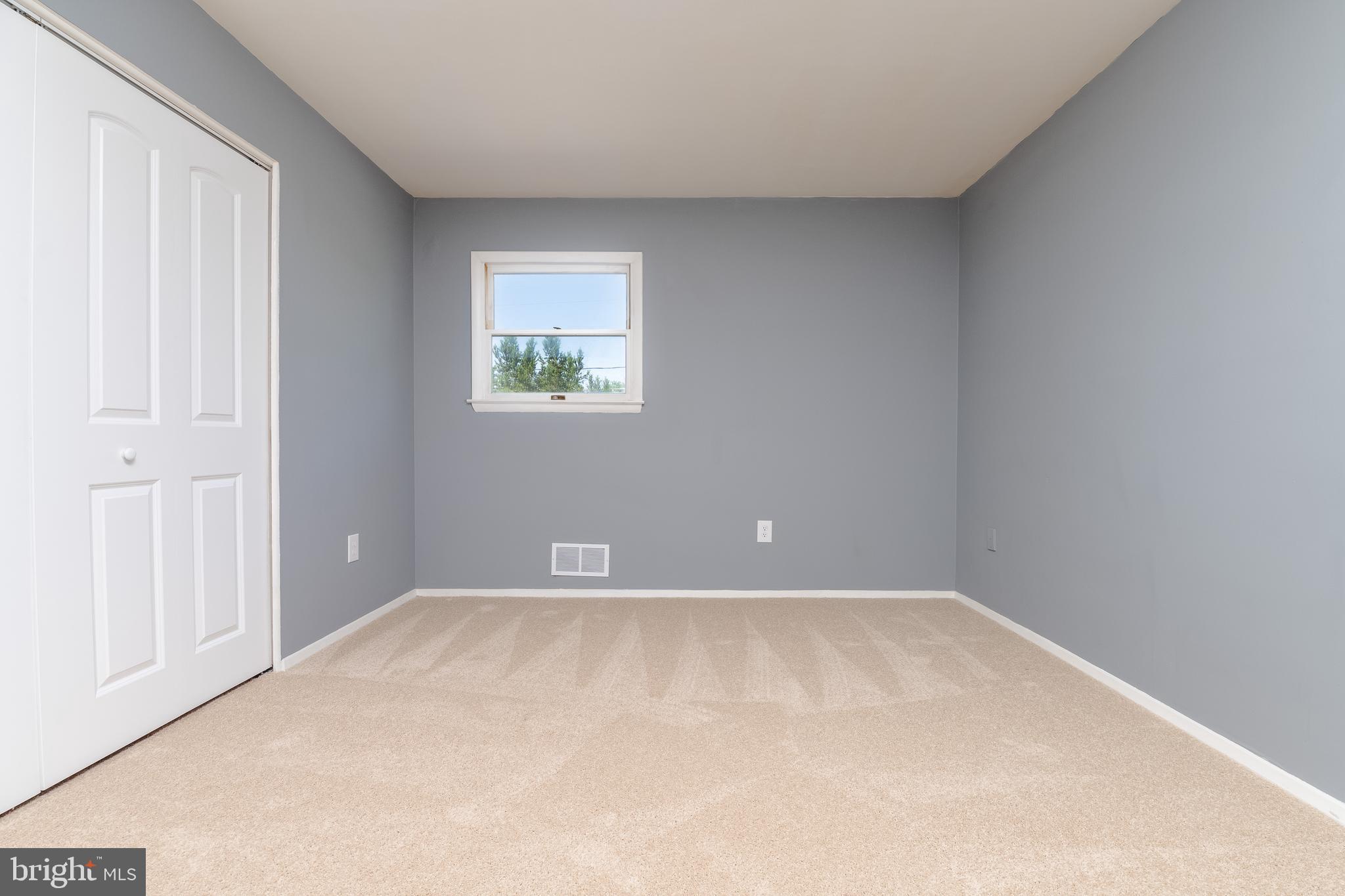 PERRY HALL ESTATES - Residential