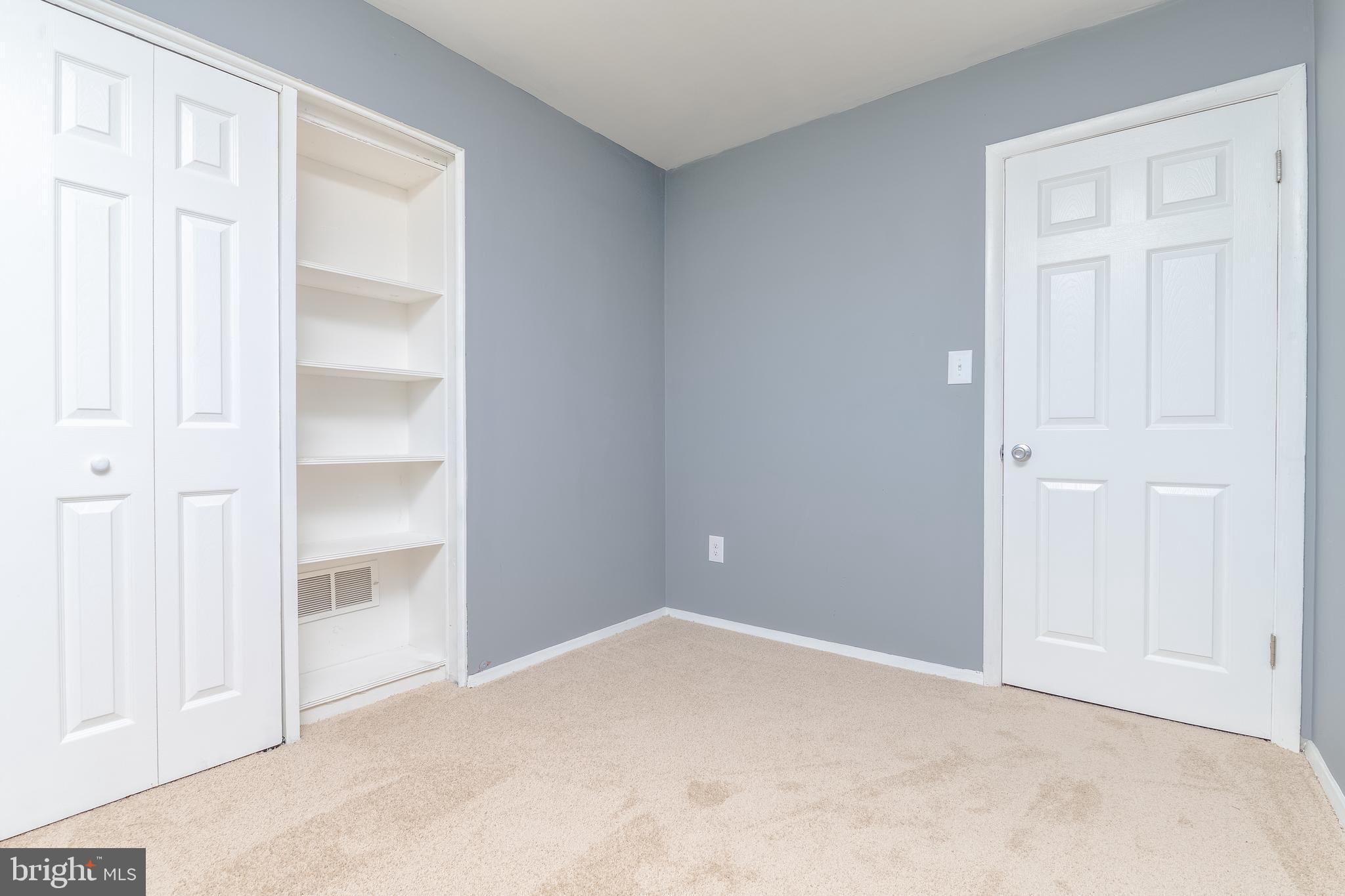 PERRY HALL ESTATES - Residential