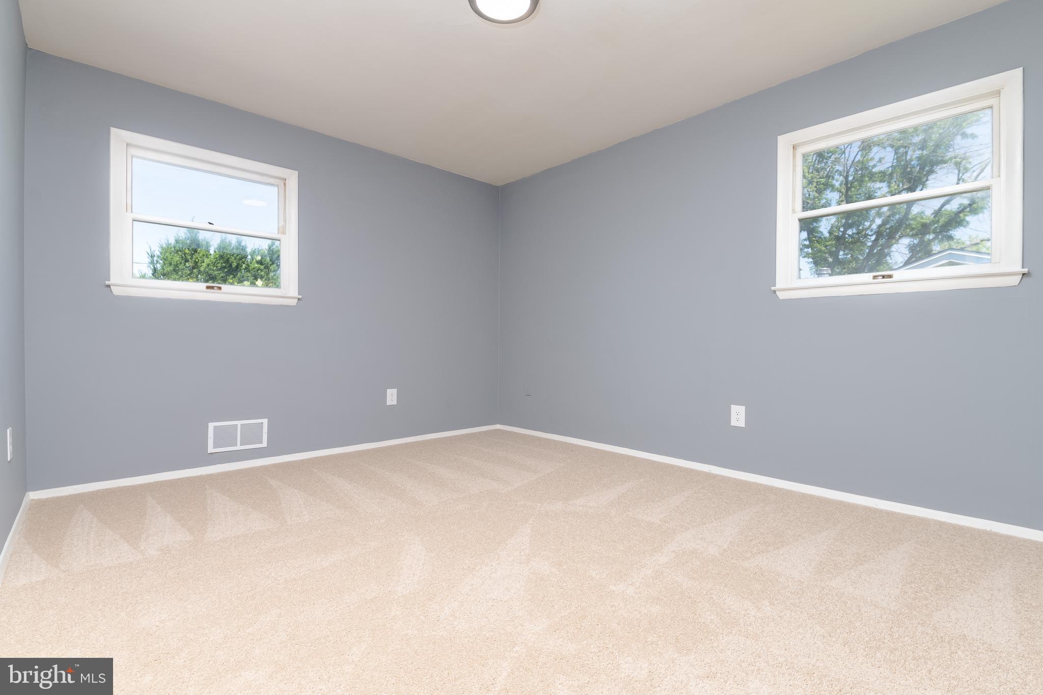 PERRY HALL ESTATES - Residential