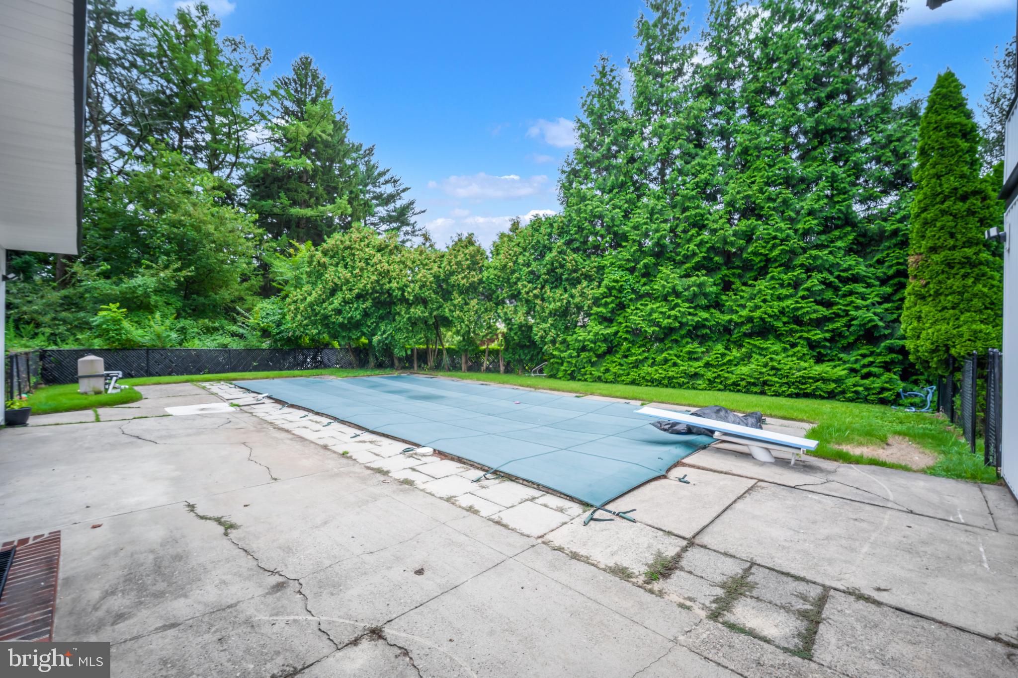 CROSSWICKS - Residential