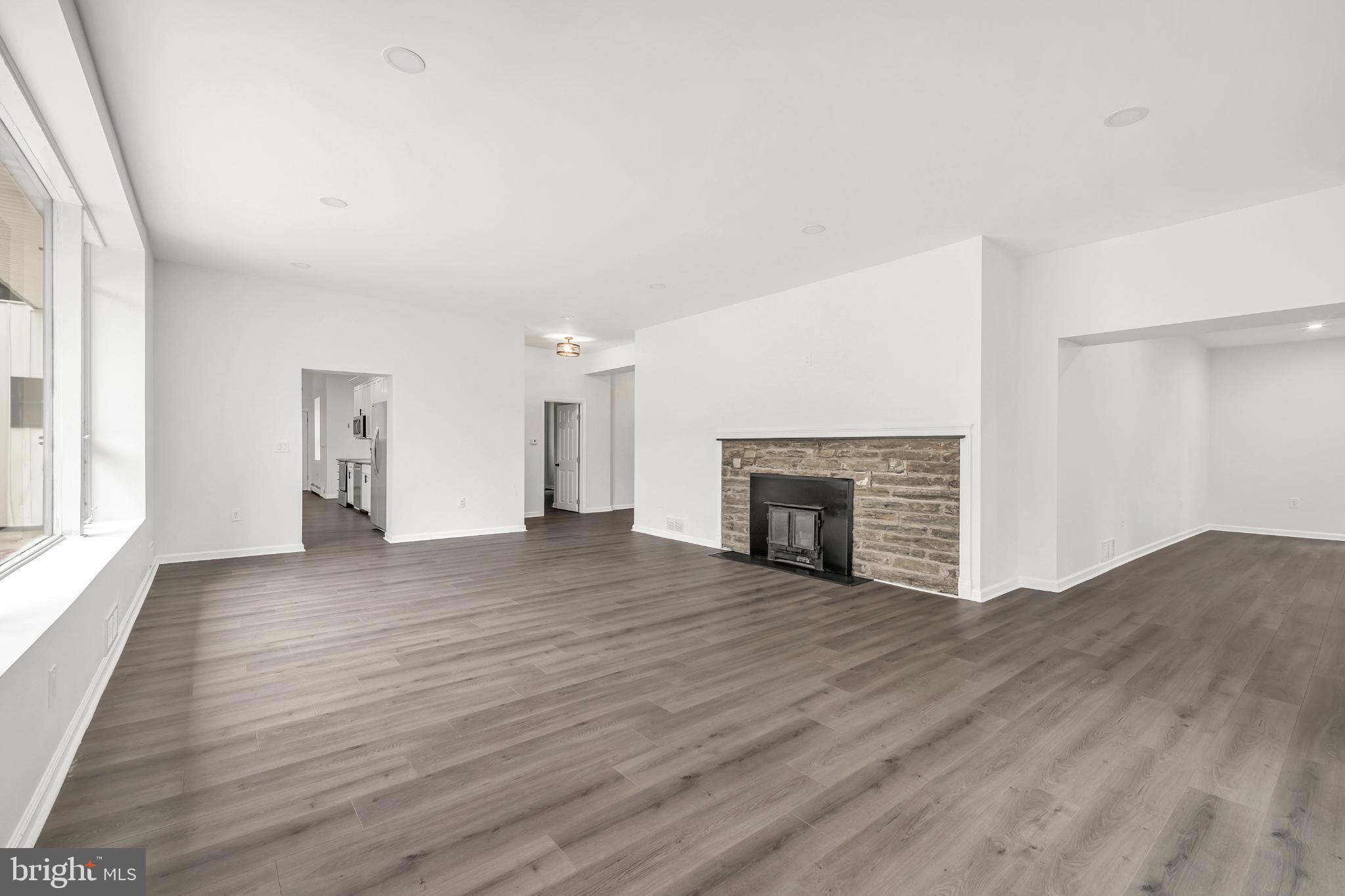 CROSSWICKS - Residential