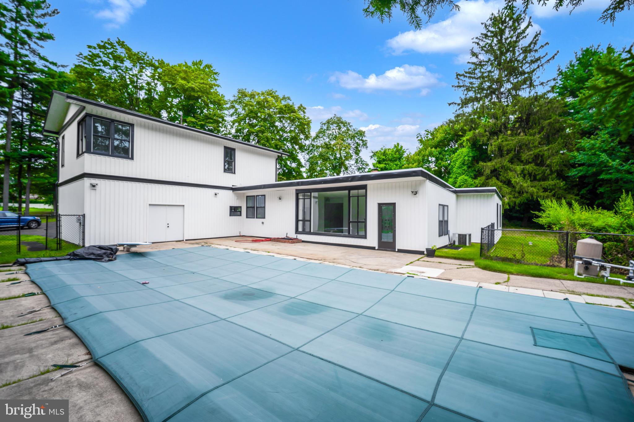 CROSSWICKS - Residential