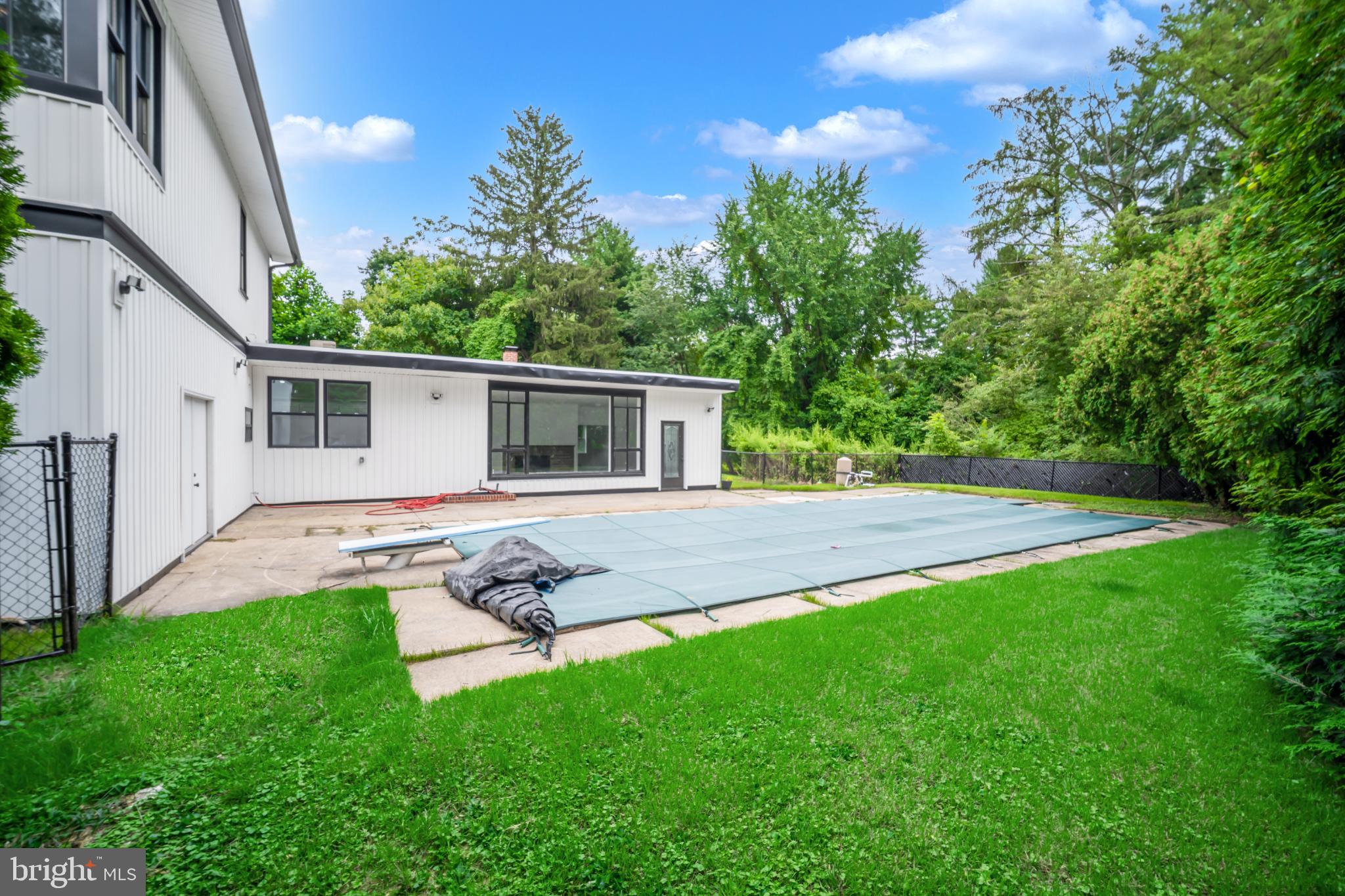 CROSSWICKS - Residential