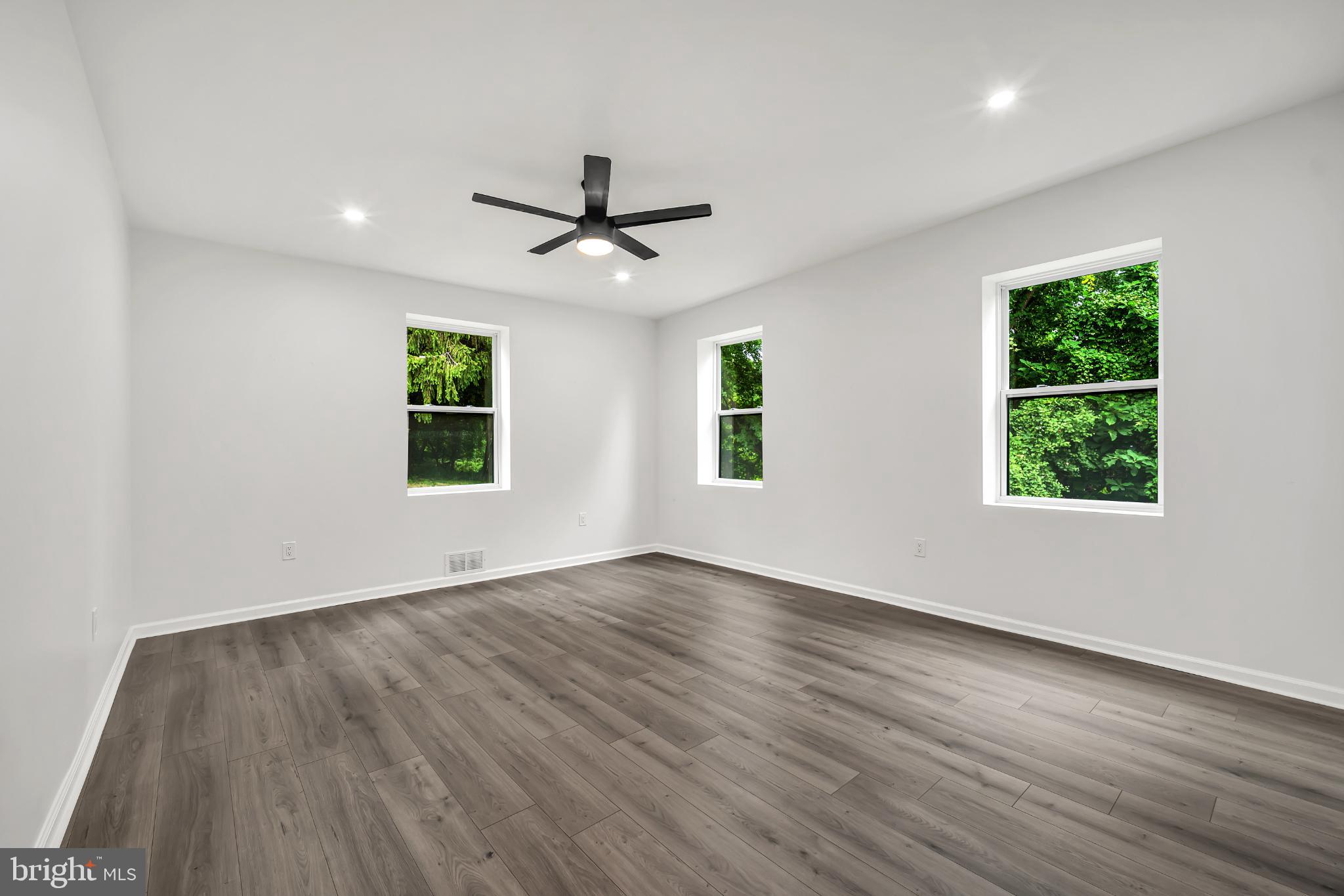 CROSSWICKS - Residential