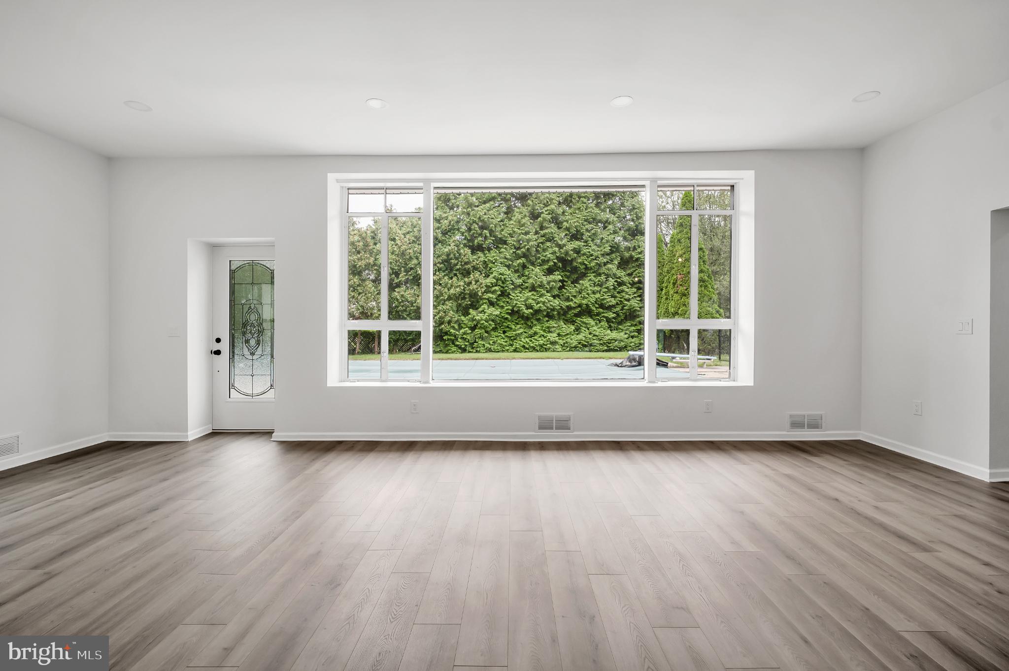 CROSSWICKS - Residential