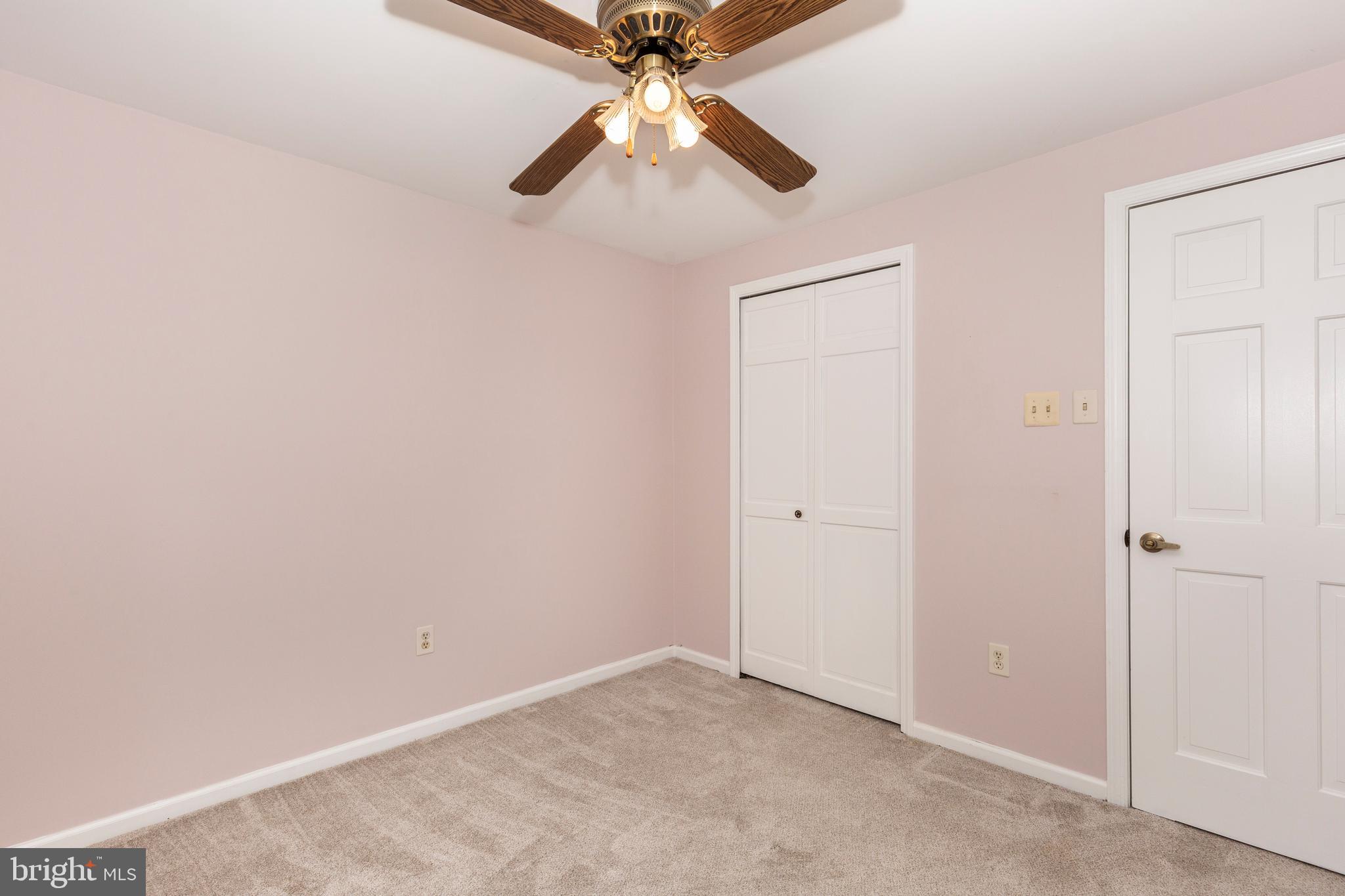 FOLLY FARMS - Residential