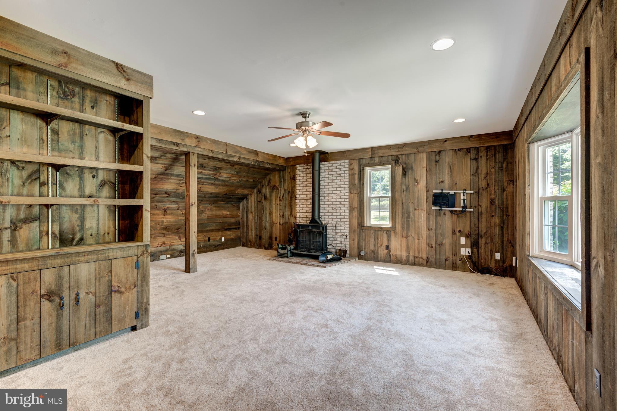 FOLLY FARMS - Residential