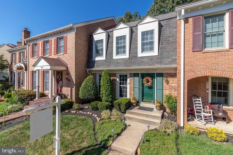 Photo of 9820 Burke Pond Lane, BURKE, VA 22015 (MLS # VAFX2295988)