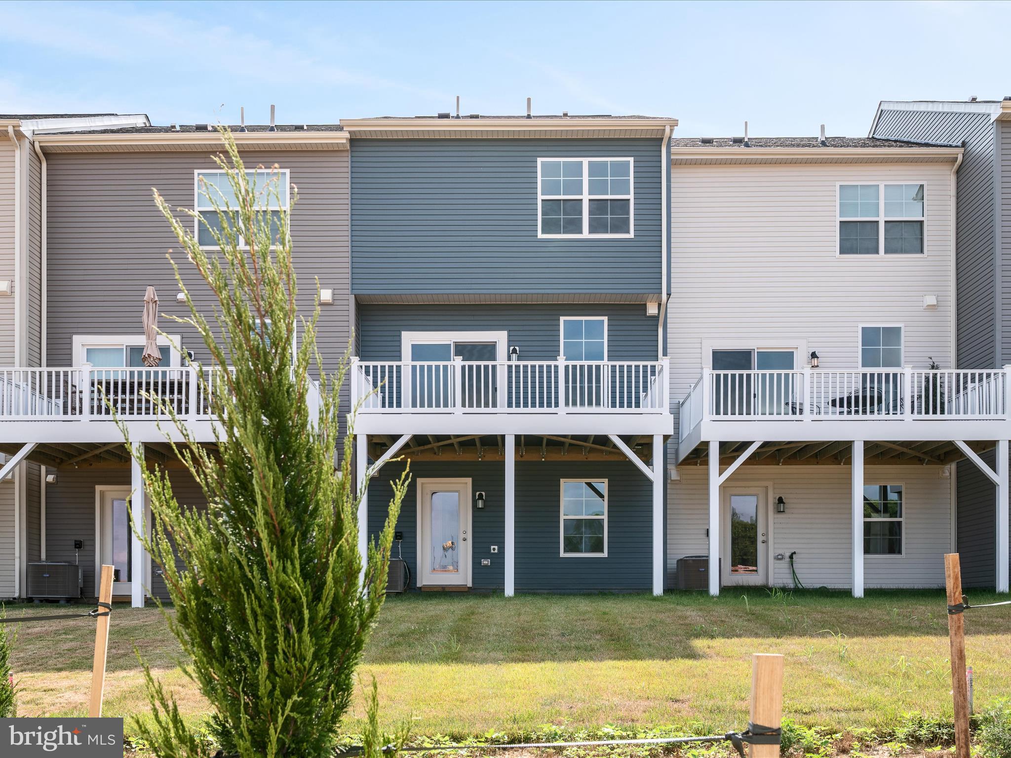 15 WINTERPLACE DRIVE