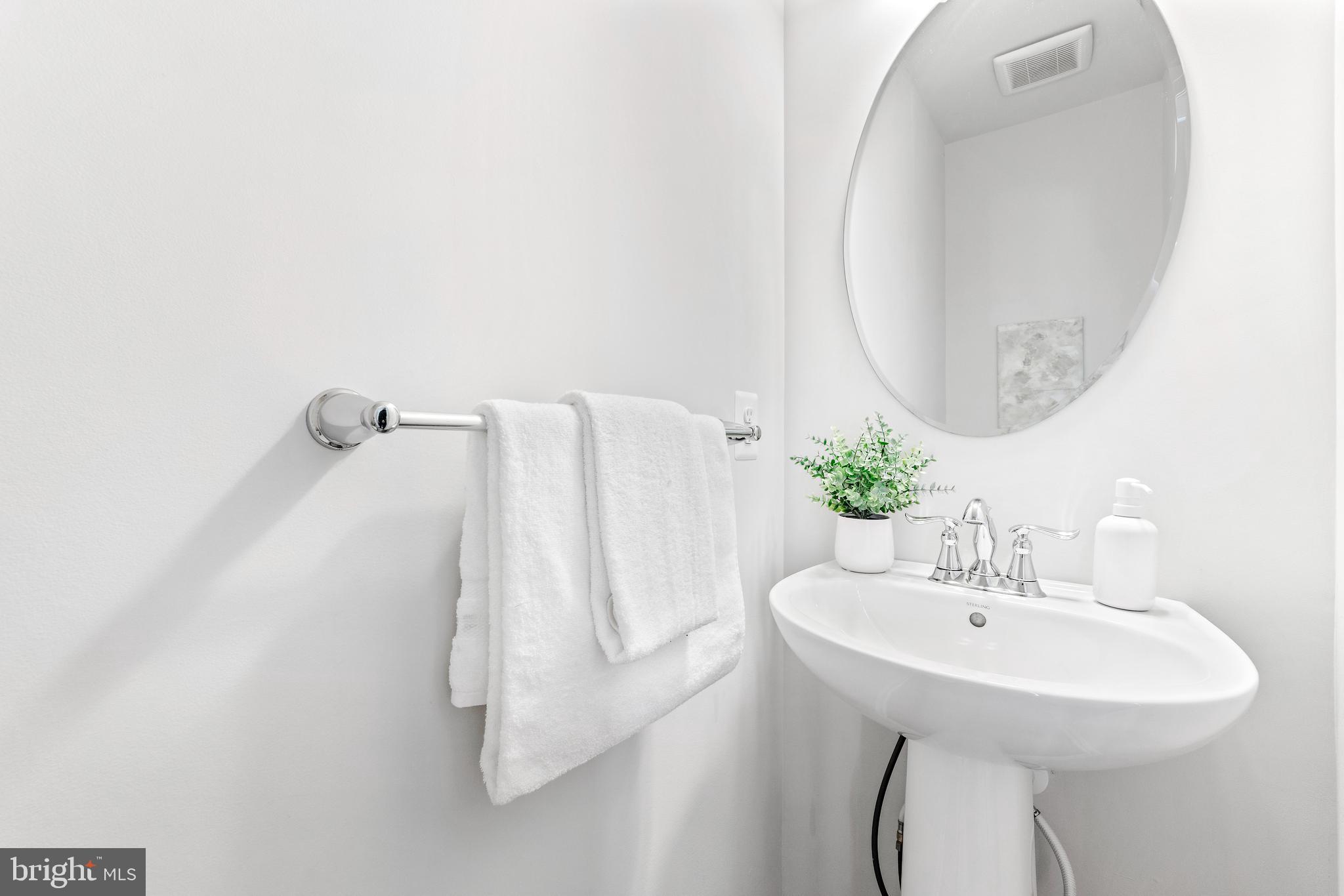 HIGHGATE VILLAGE - Residential