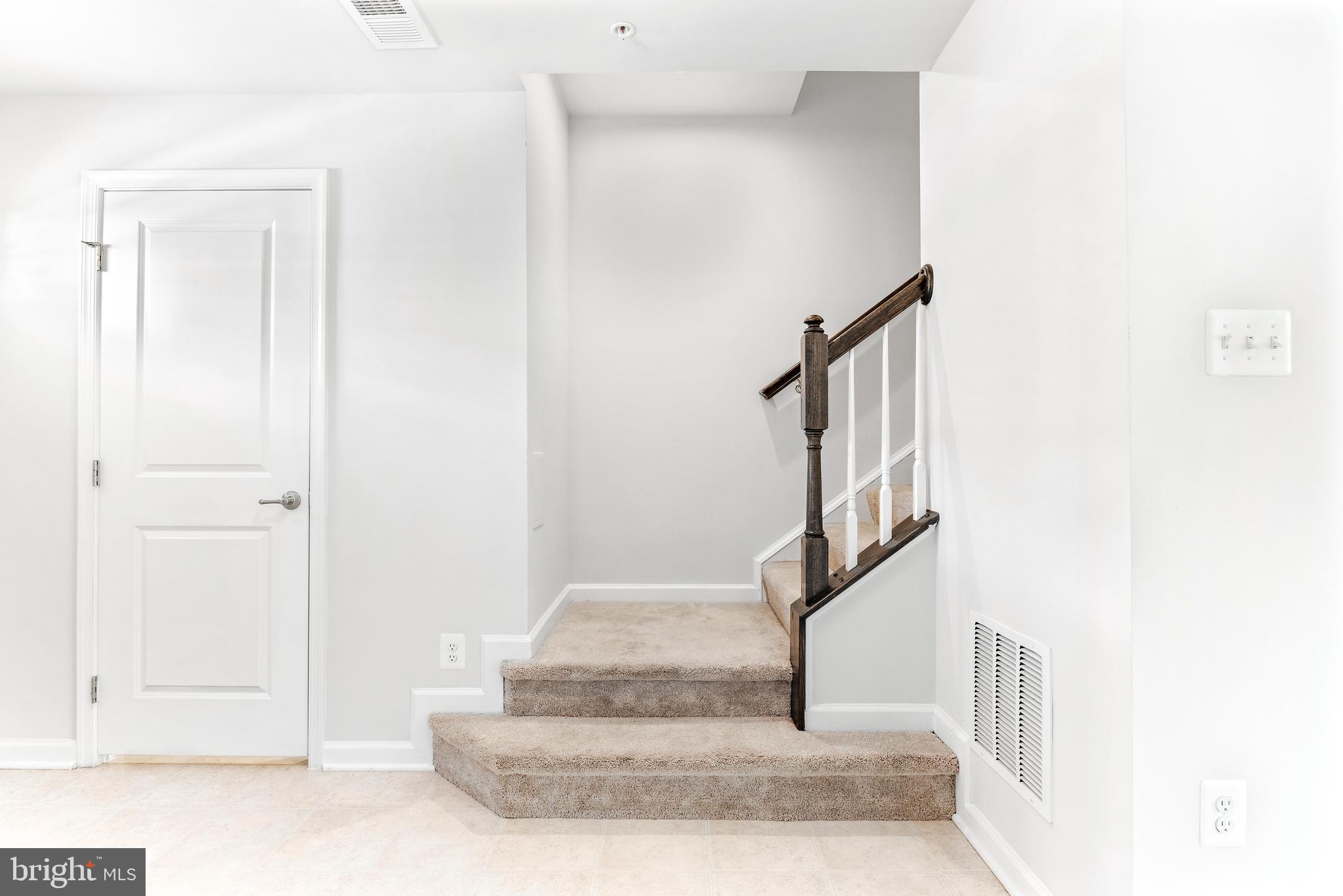 HIGHGATE VILLAGE - Residential