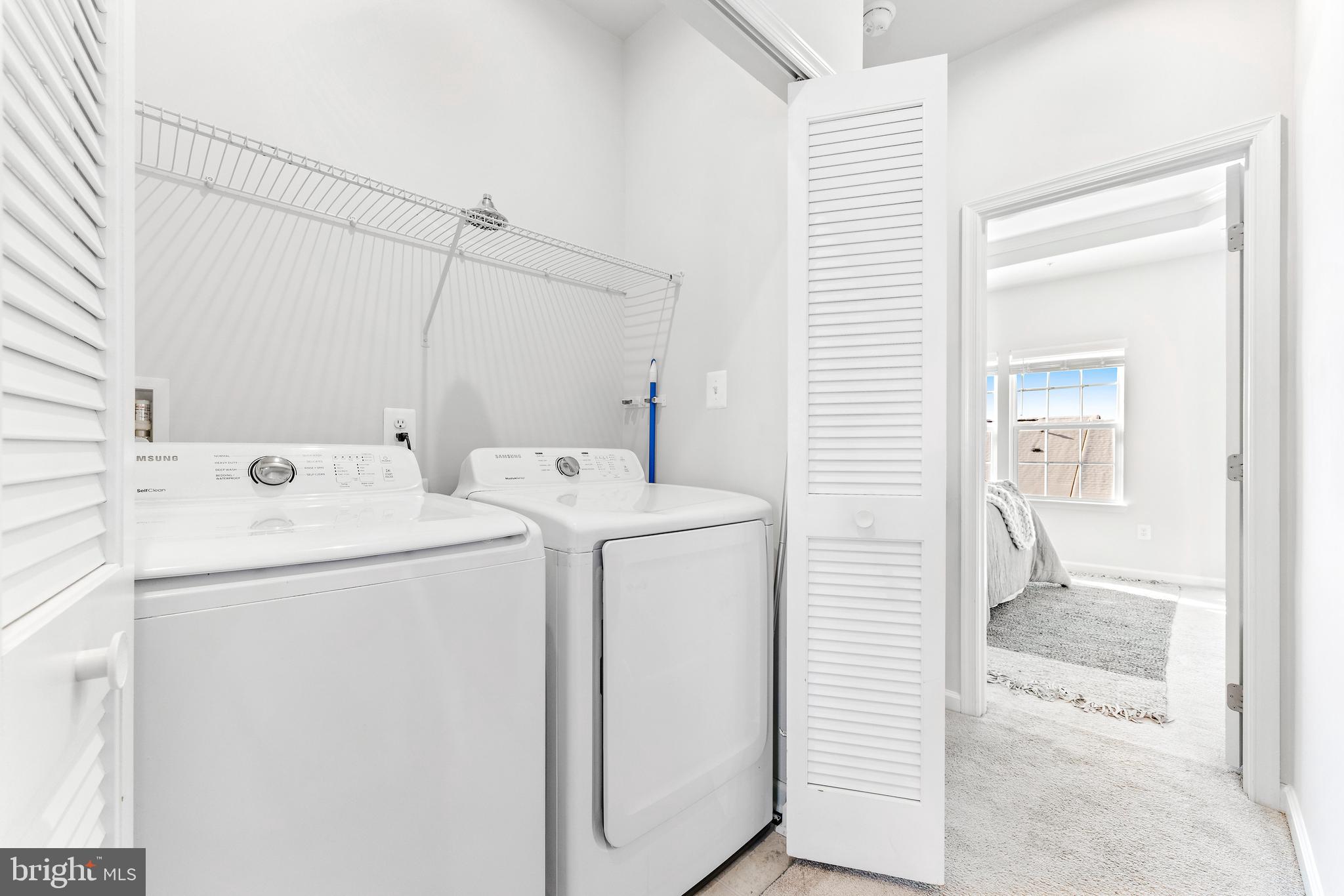 HIGHGATE VILLAGE - Residential