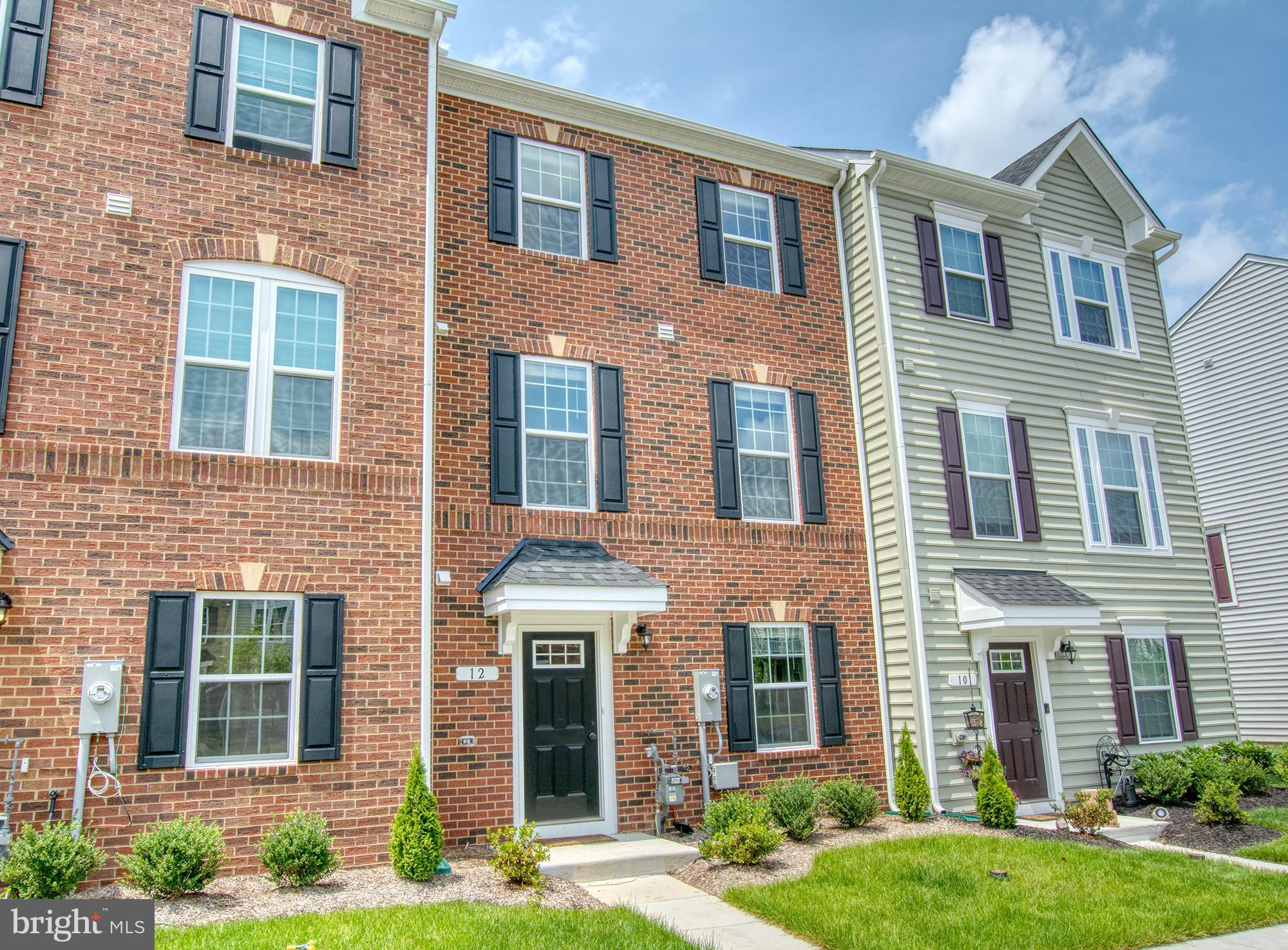 HIGHGATE VILLAGE - Residential