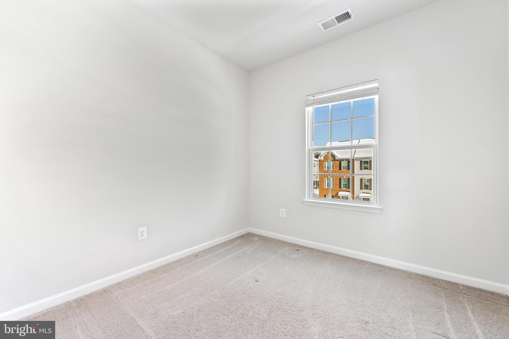 HIGHGATE VILLAGE - Residential