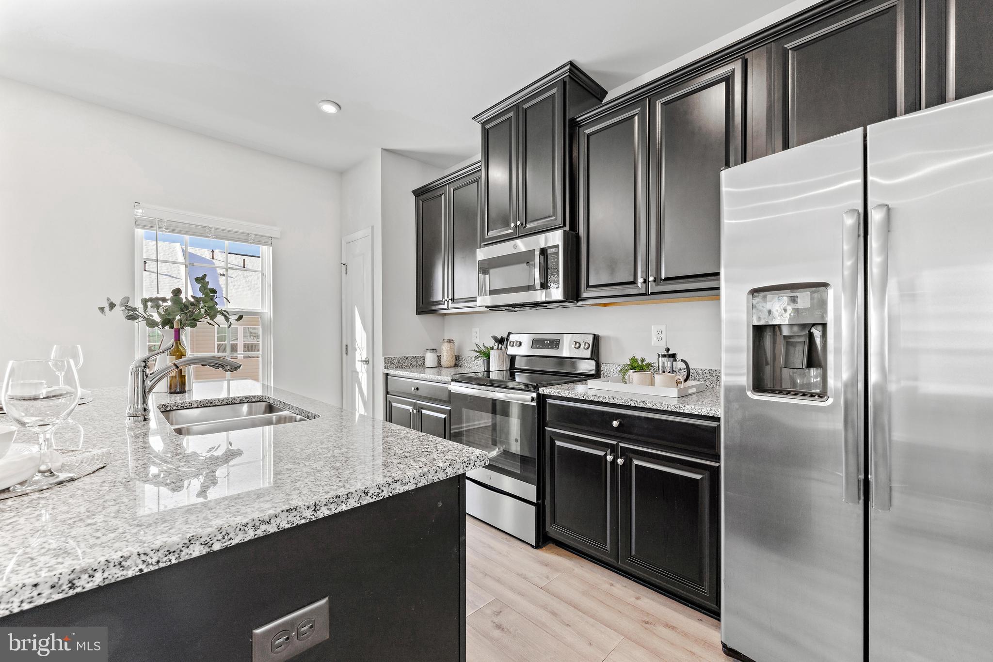 HIGHGATE VILLAGE - Residential