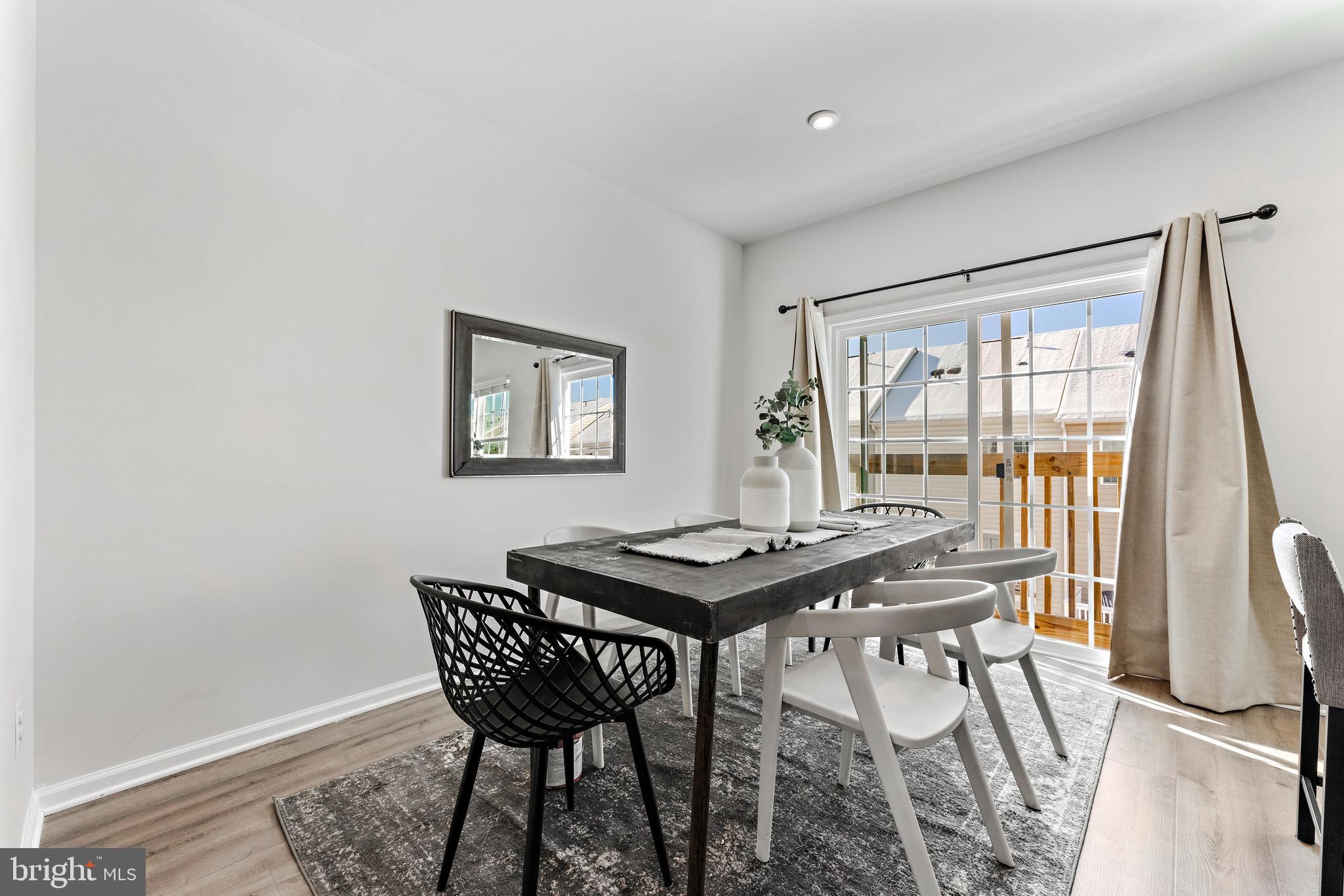 HIGHGATE VILLAGE - Residential