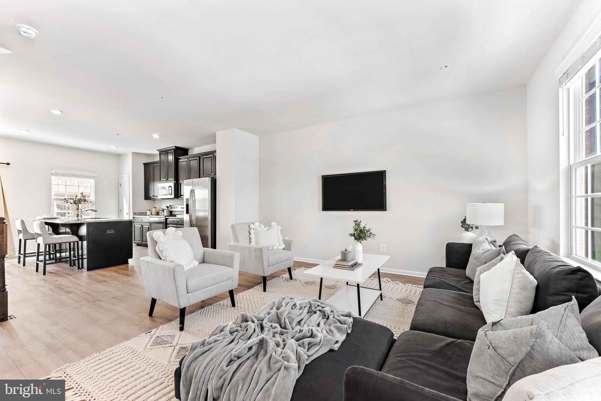 HIGHGATE VILLAGE - Residential