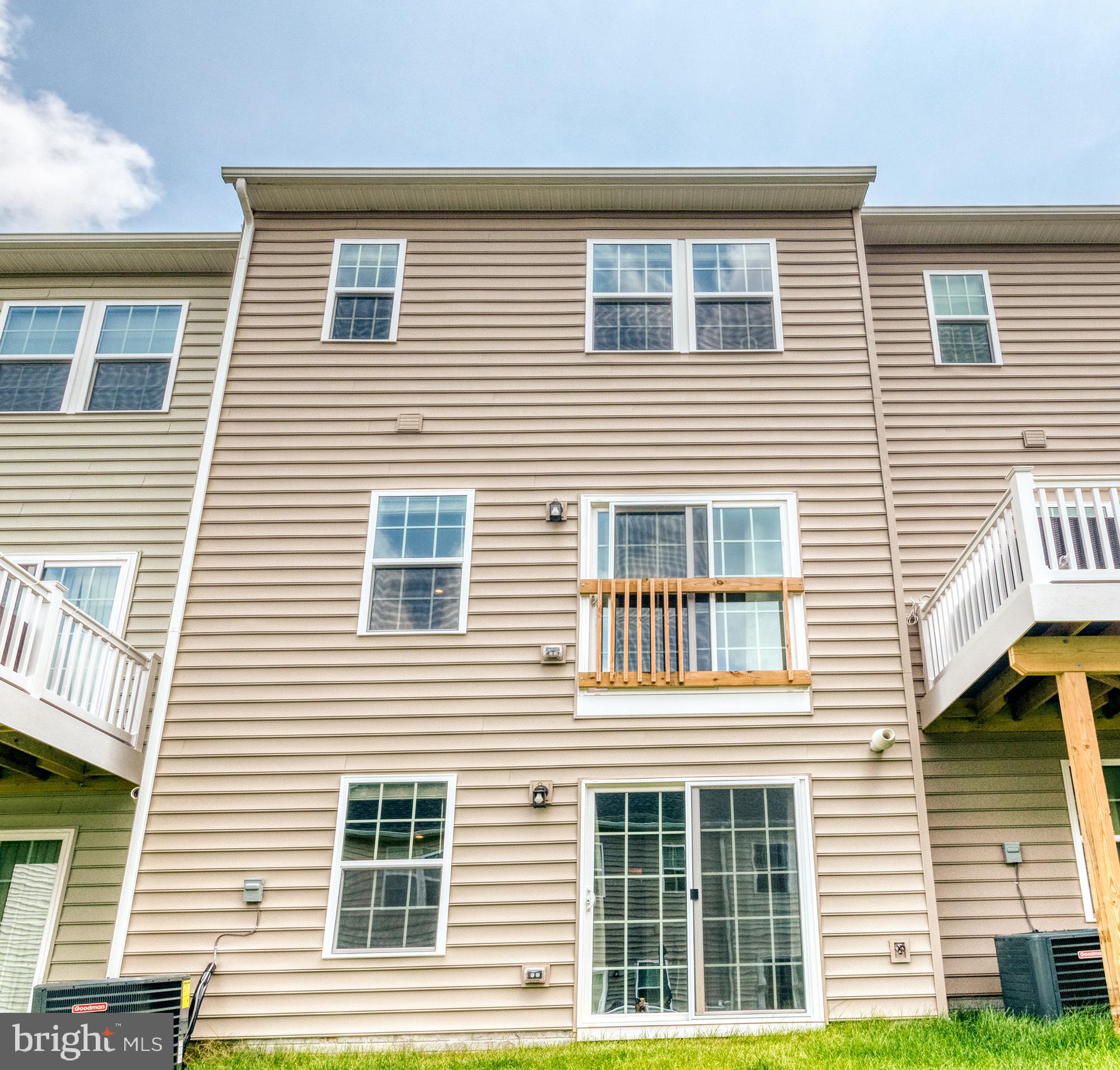 HIGHGATE VILLAGE - Residential