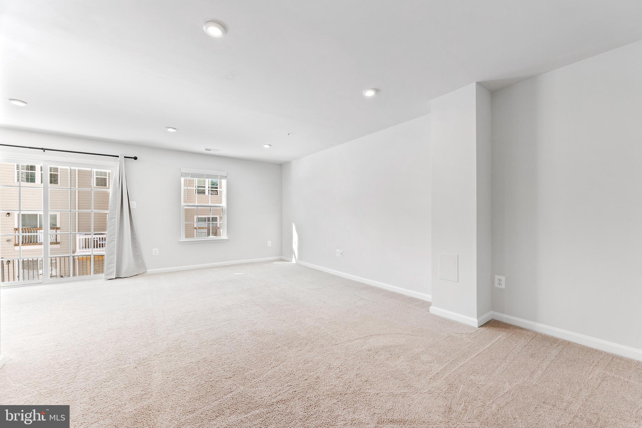 HIGHGATE VILLAGE - Residential